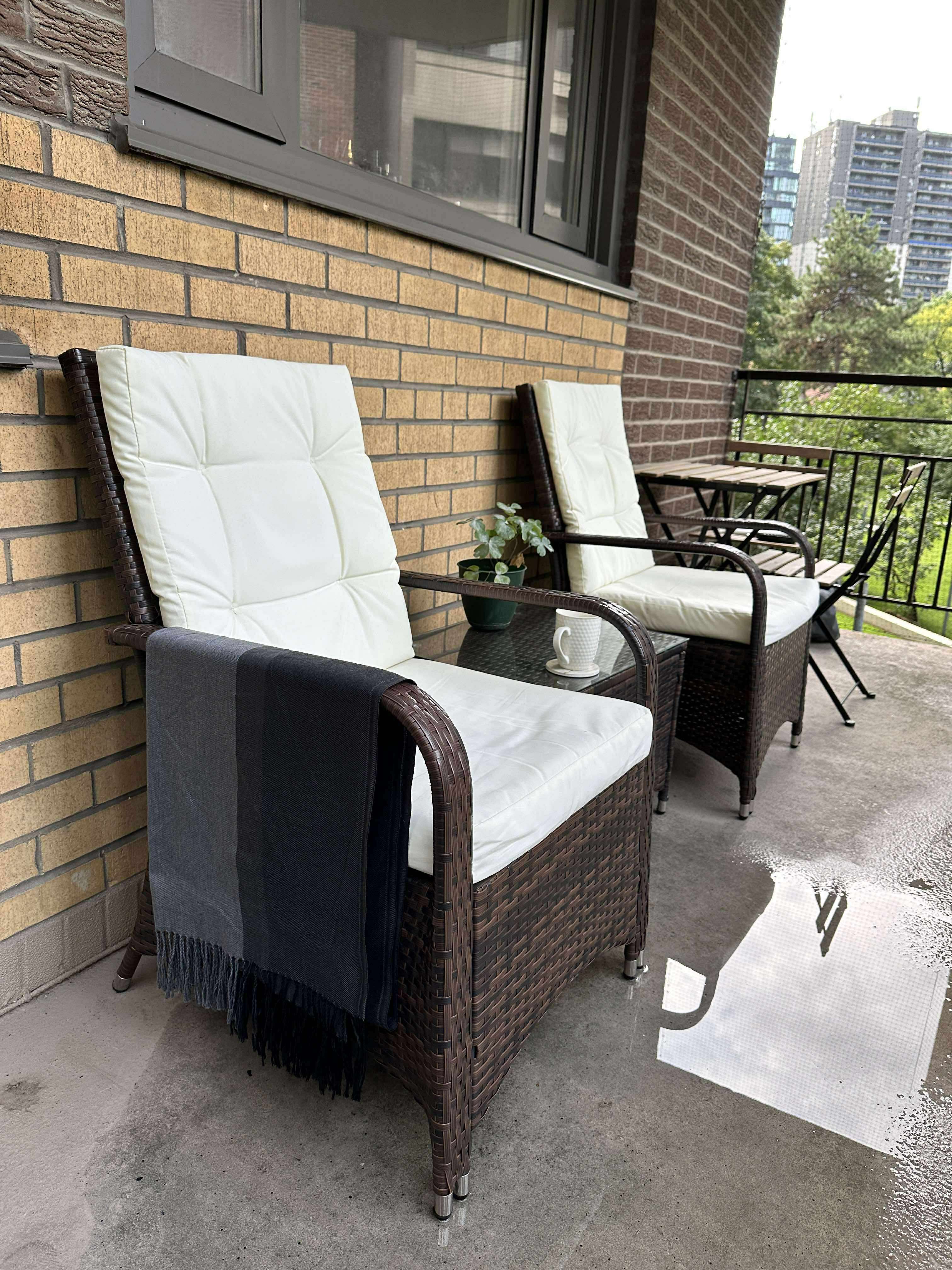 3 piece Patio/Balcony Set w/ Cushions & Glass Table + FREE cover - photo 2