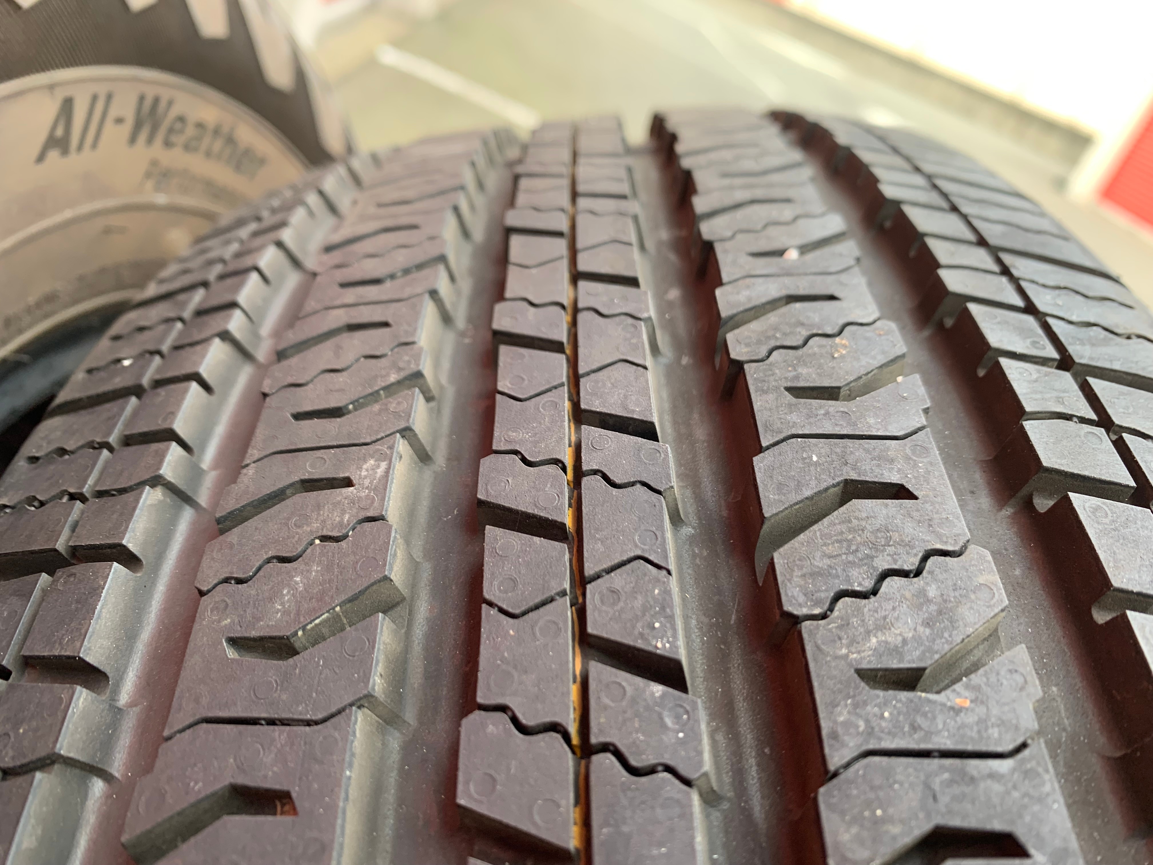 SET of Take off 245/75/17 M+S 112S Nexen Rodian HTX2 90% tread - photo 3