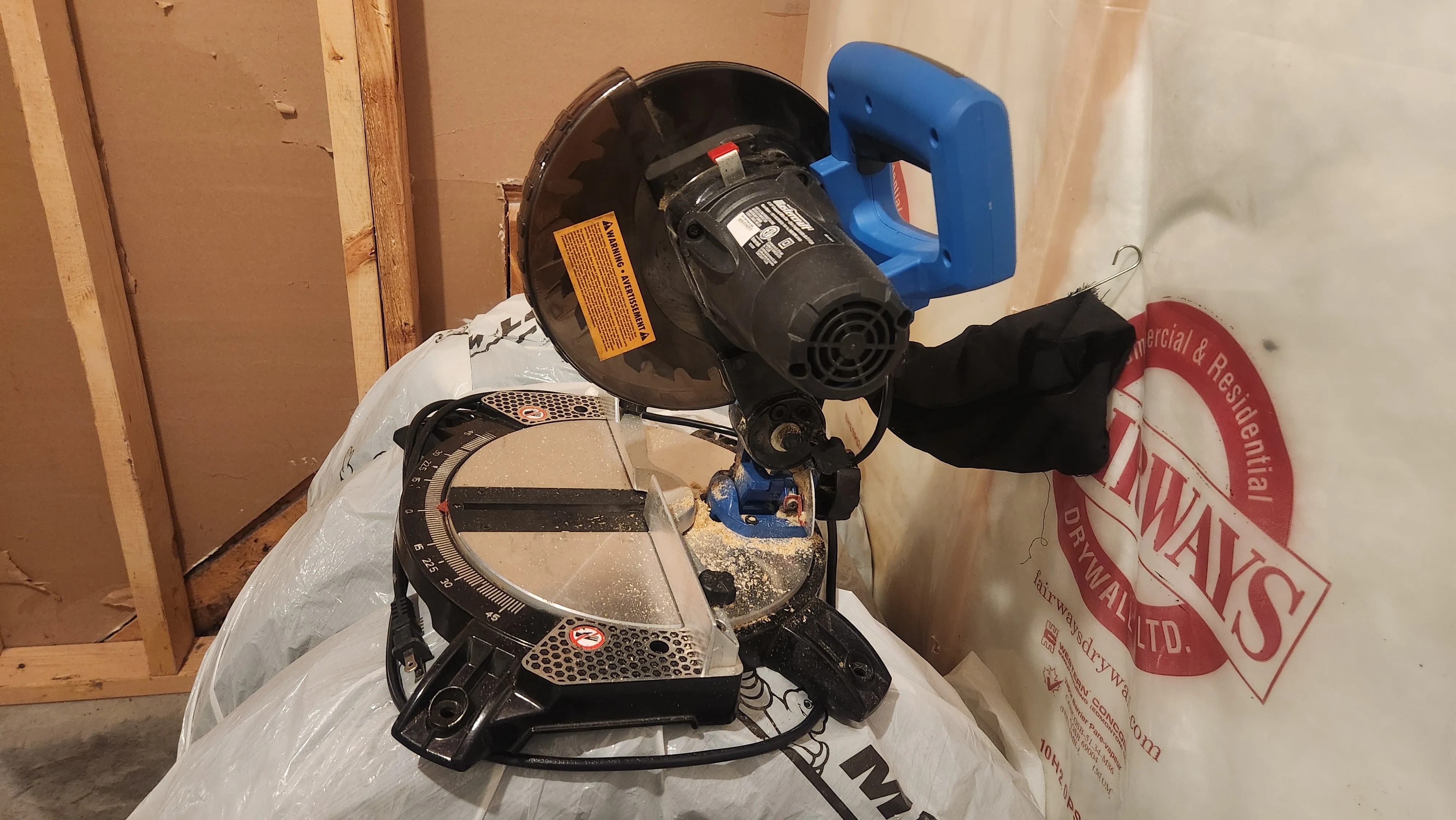 Mastercraft 8 1/4 inch mitre saw image indicator(3)