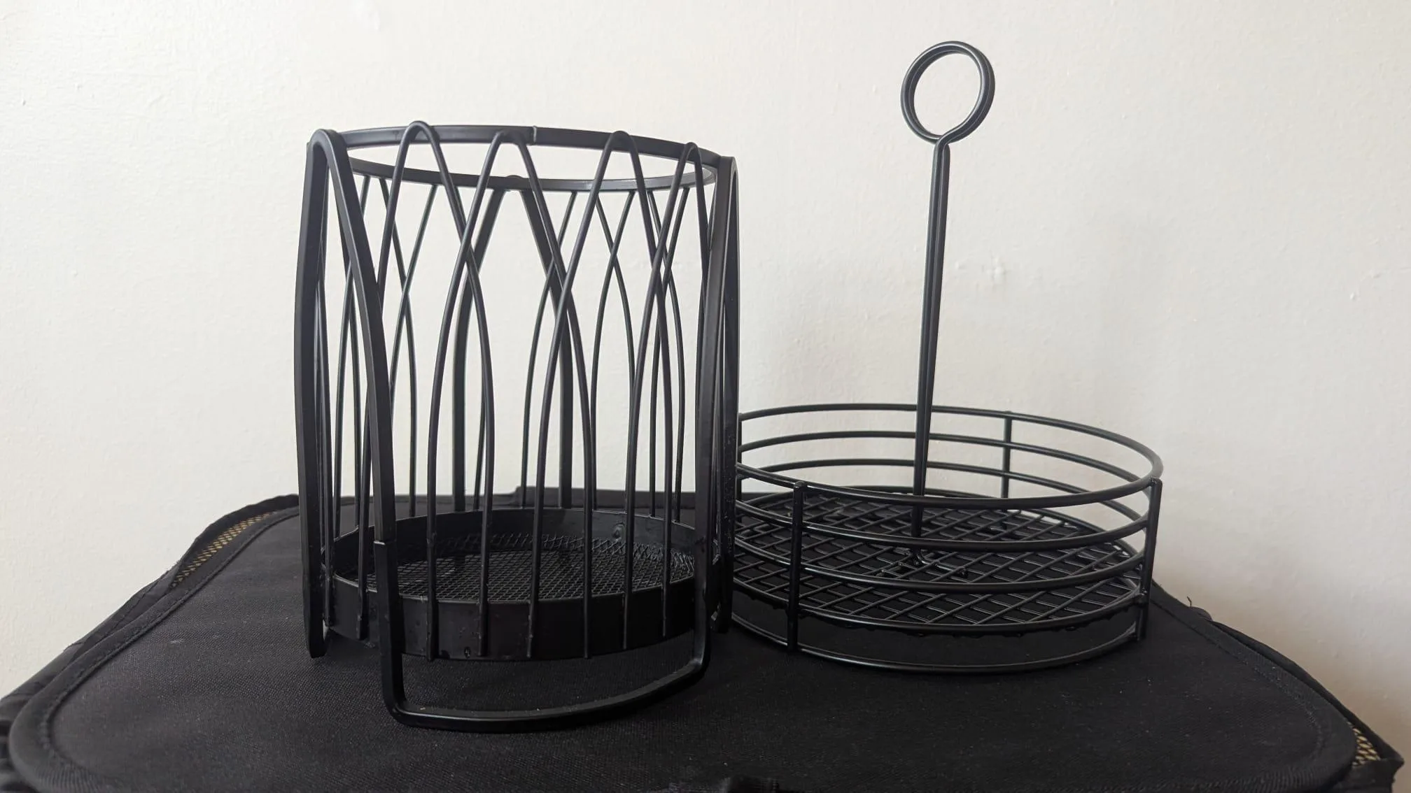 Round Utensil Holder, Black Round Stainles thumbnail