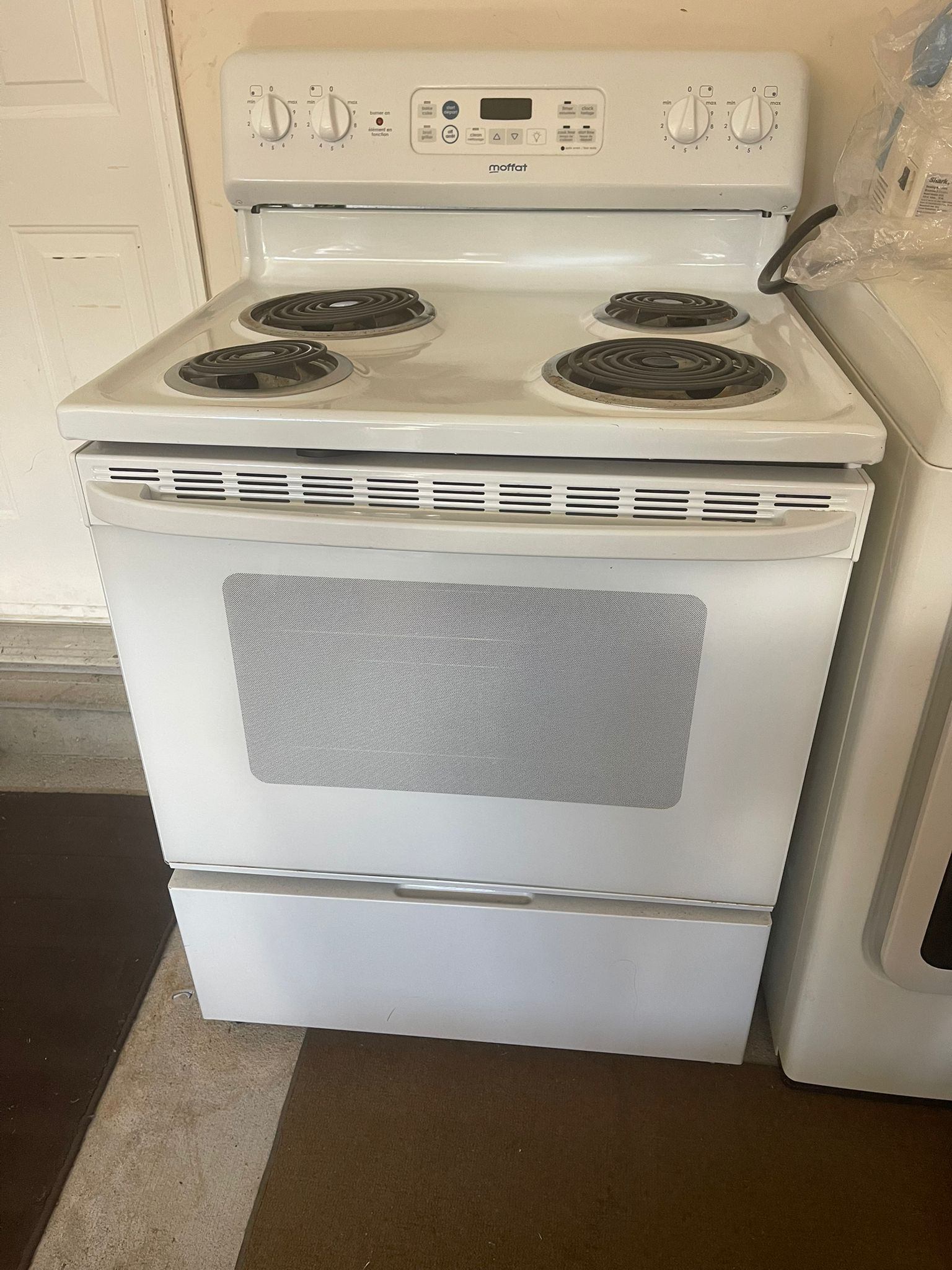 Moffat Stove with Oven Old Model - Price Negotiable