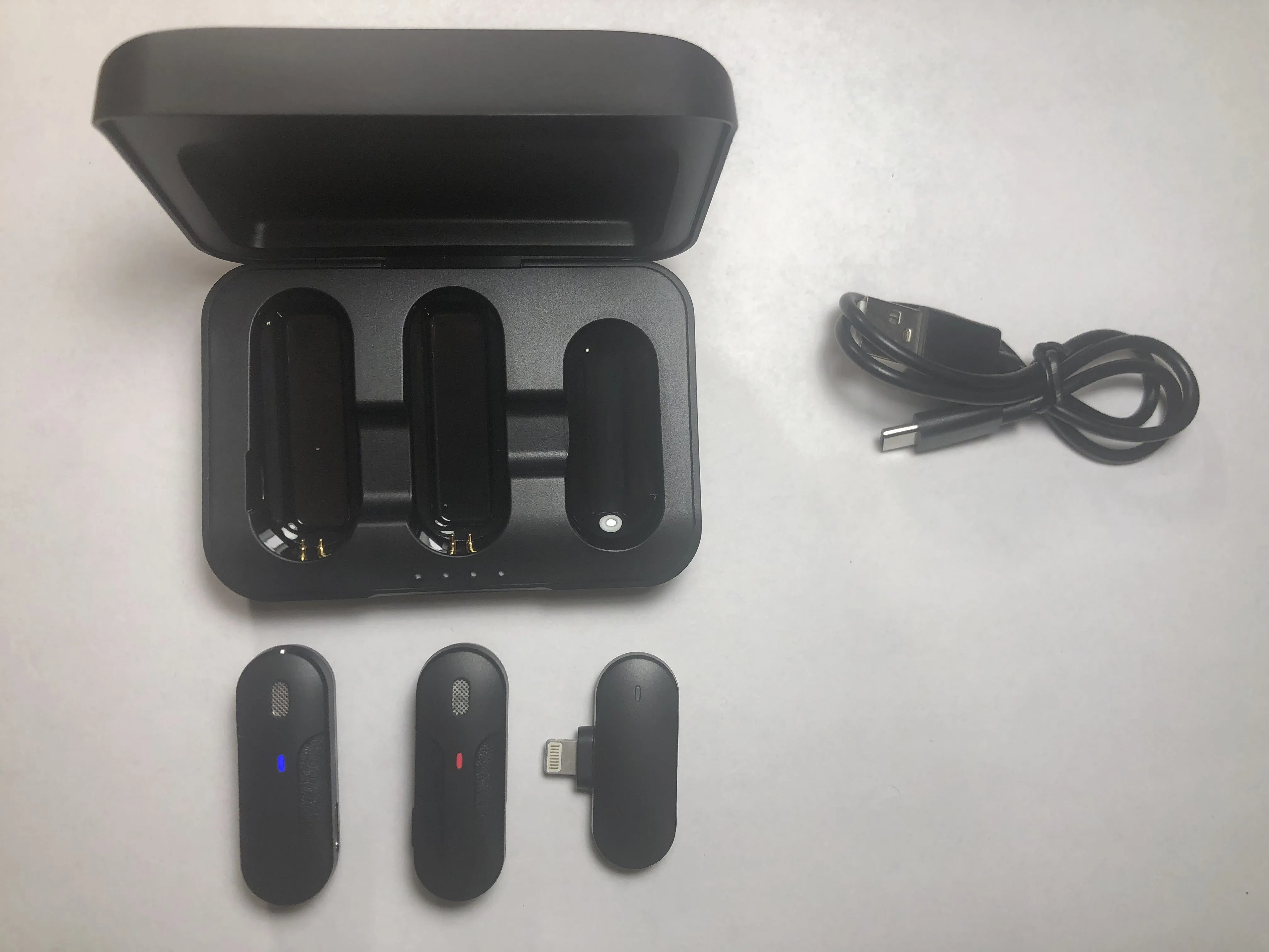 Wireless Microphone (two microphones) new from the factory! image indicator(3)