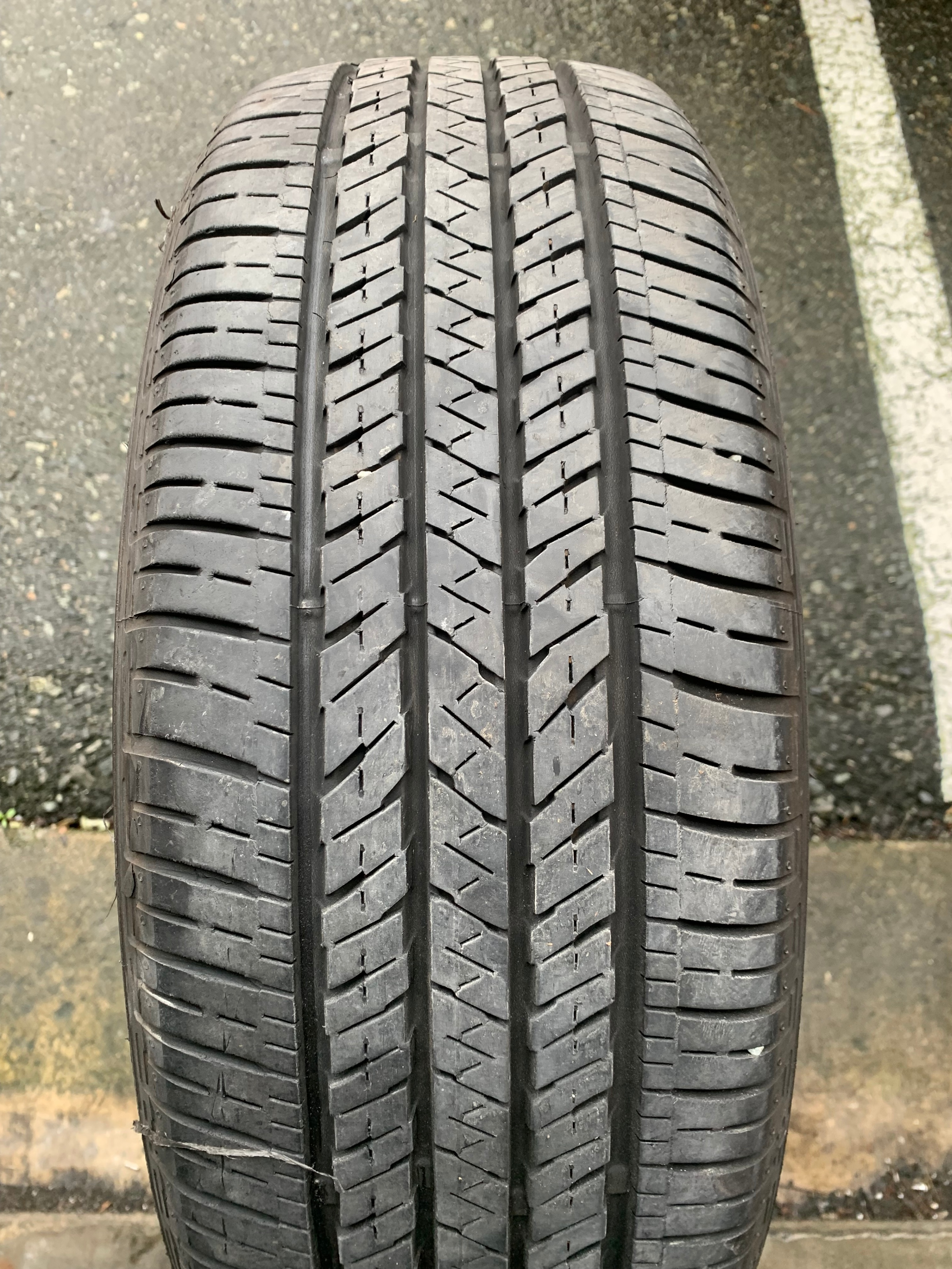 1 x single 205/60/16 Bridgestone ecopia EP422 plus w 70% tread