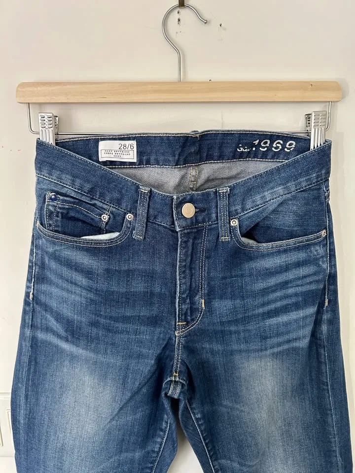Vintage Gap Regular Jeans size 28 thumbnail