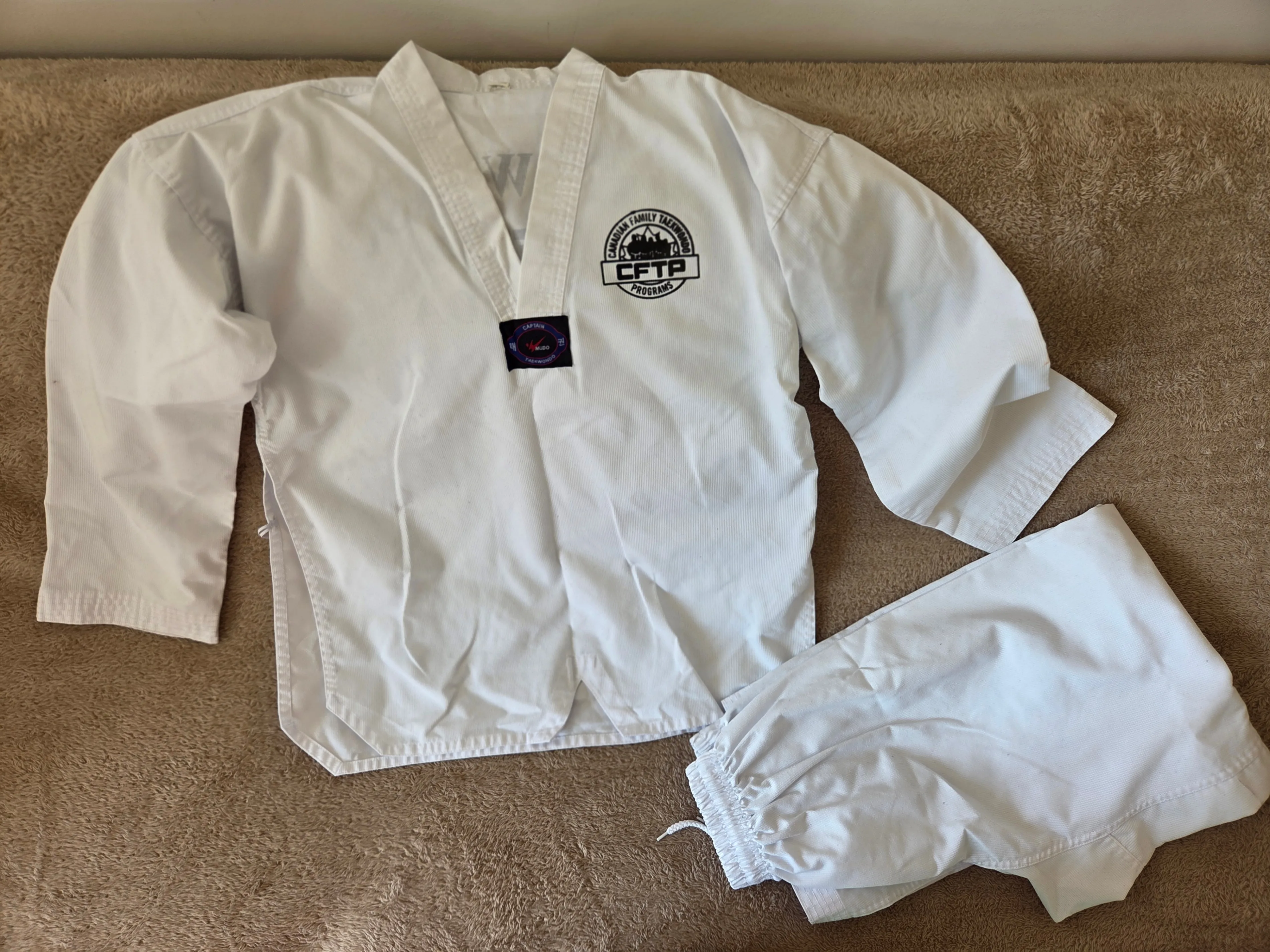 CFTP Taekwondo Uniform 3/170 w/ Belt
