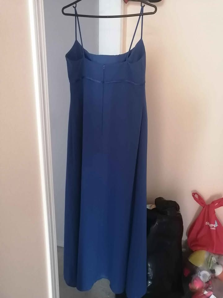 Blue long prom / grad dress - photo 2