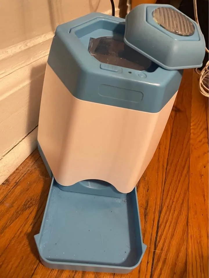 Dog Treat Dispenser image indicator(2)