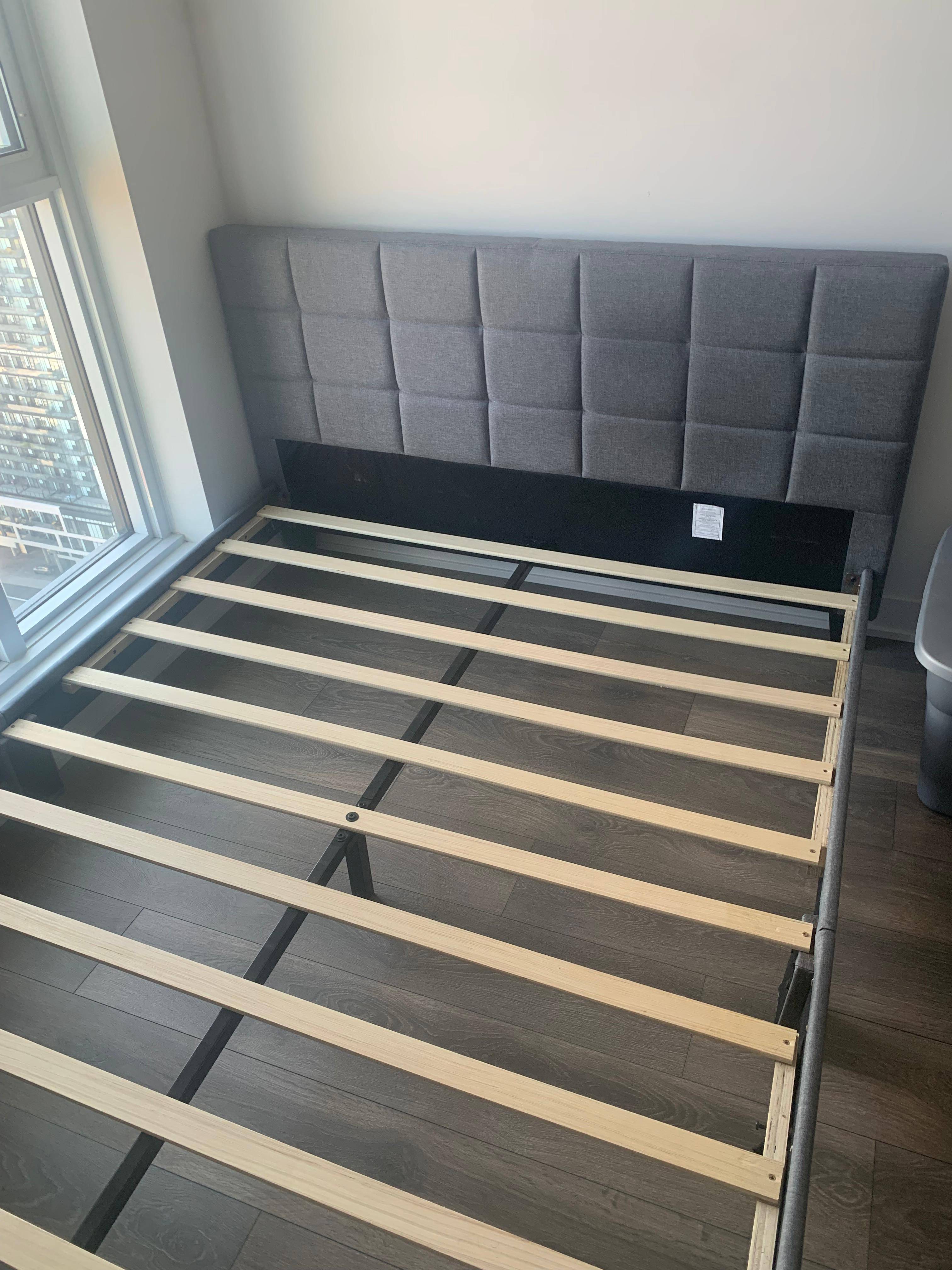 Queen Size Bed Frame - photo 3