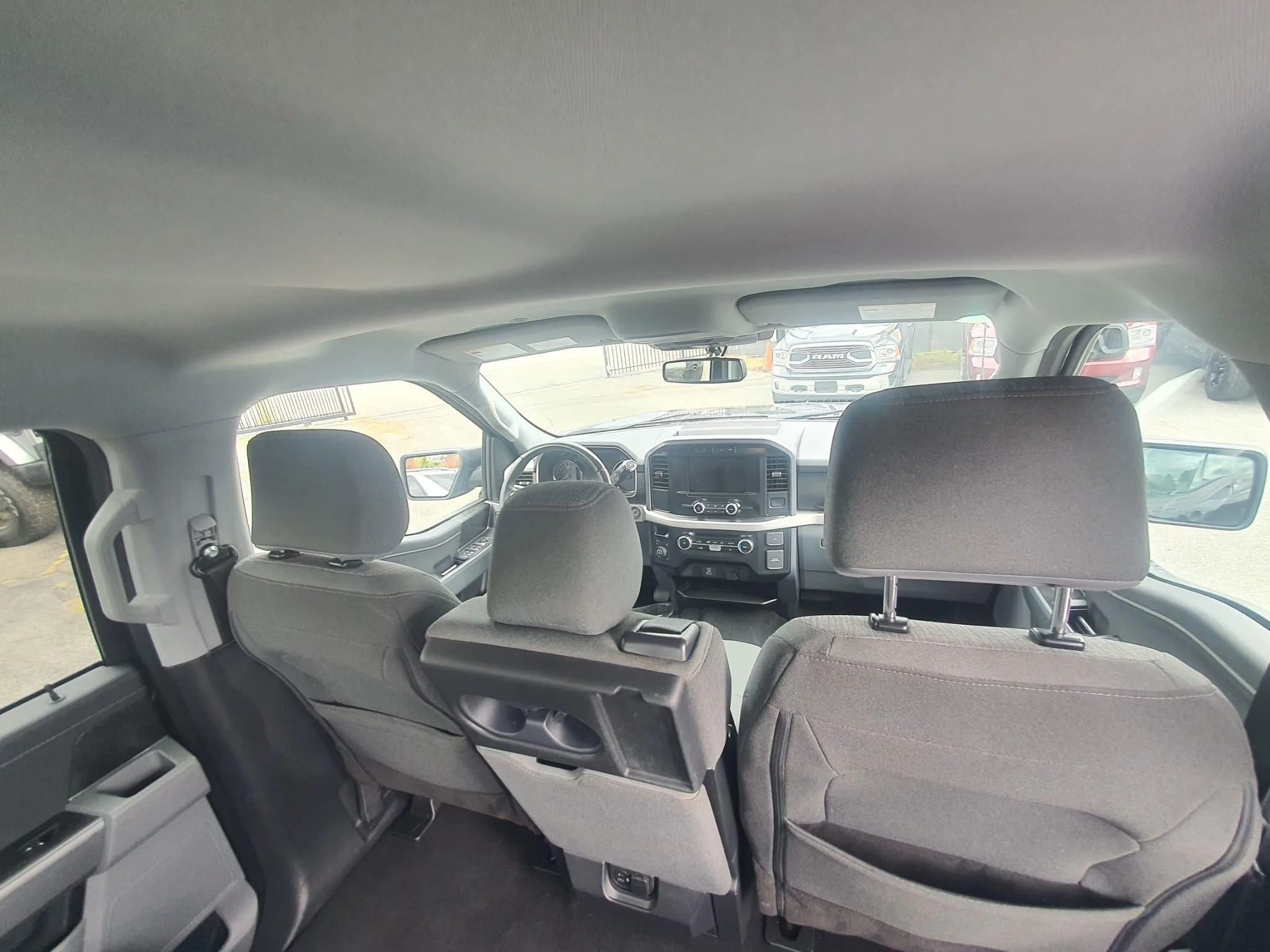 2023 Ford F-150 XLT Supercrew 5.5' Box image indicator(6)