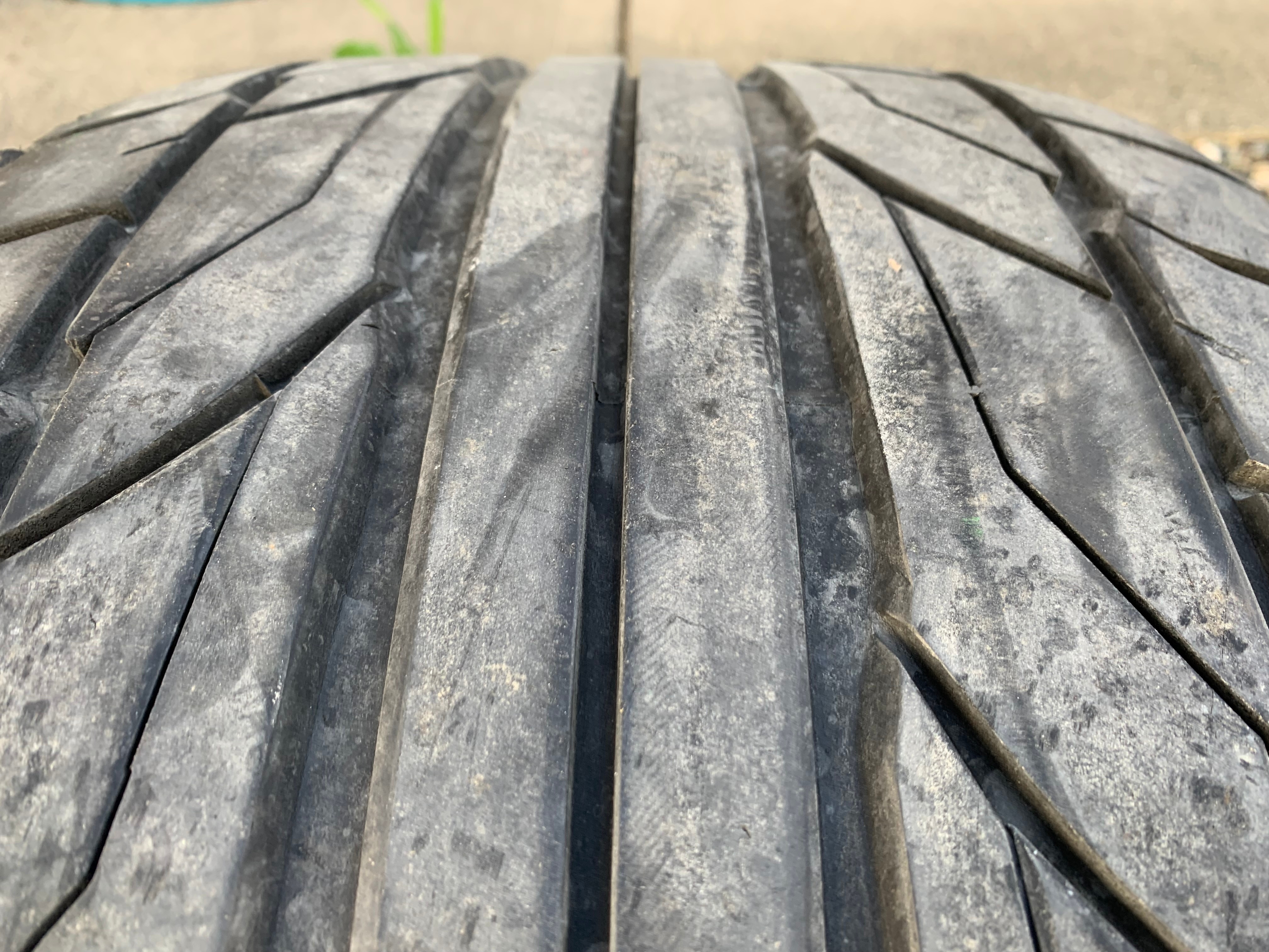 1 X single 315/35/20 XL 110W Nitto NT555 G2 with 75% tread - photo 3