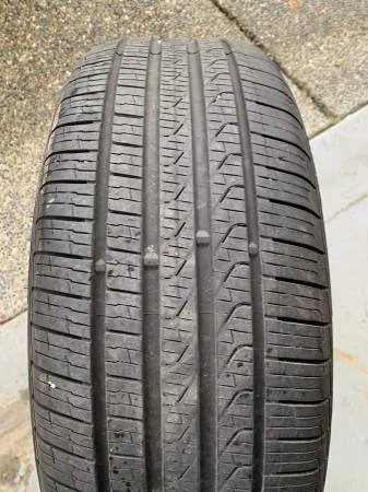 1 X single 225/45/19 M+S Pirelli P7 Cinturato A/S RFT 70% tread thumbnail