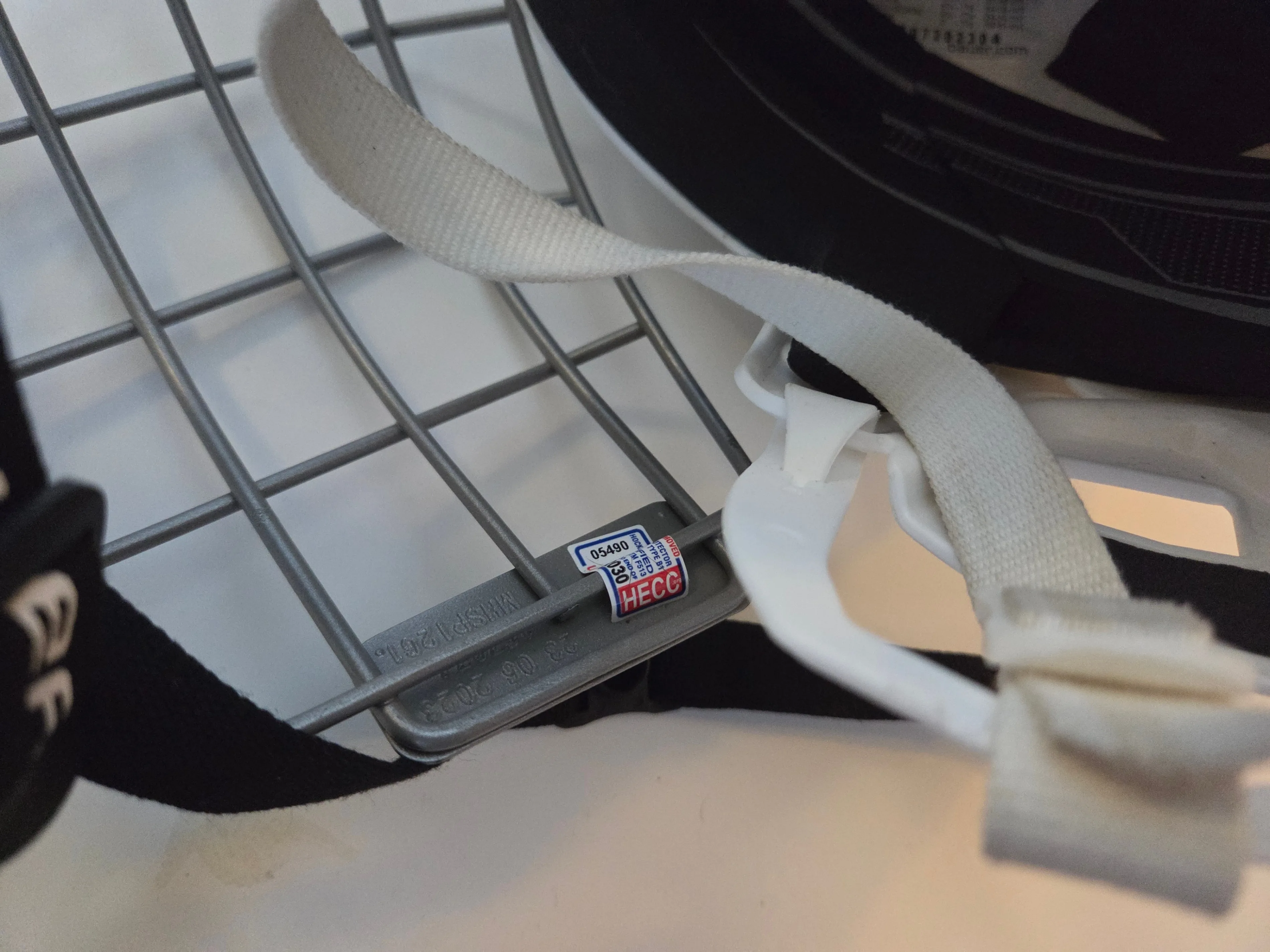 Bauer IMS 5.0 Hockey Helmet w/ Profile I Cage – Small image indicator(4)