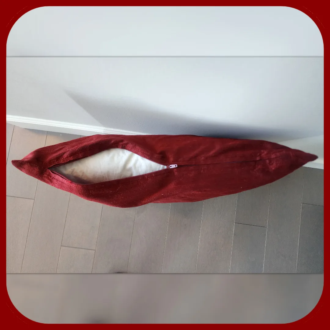 Red Textured Silk Throw Pillows image indicator(2)