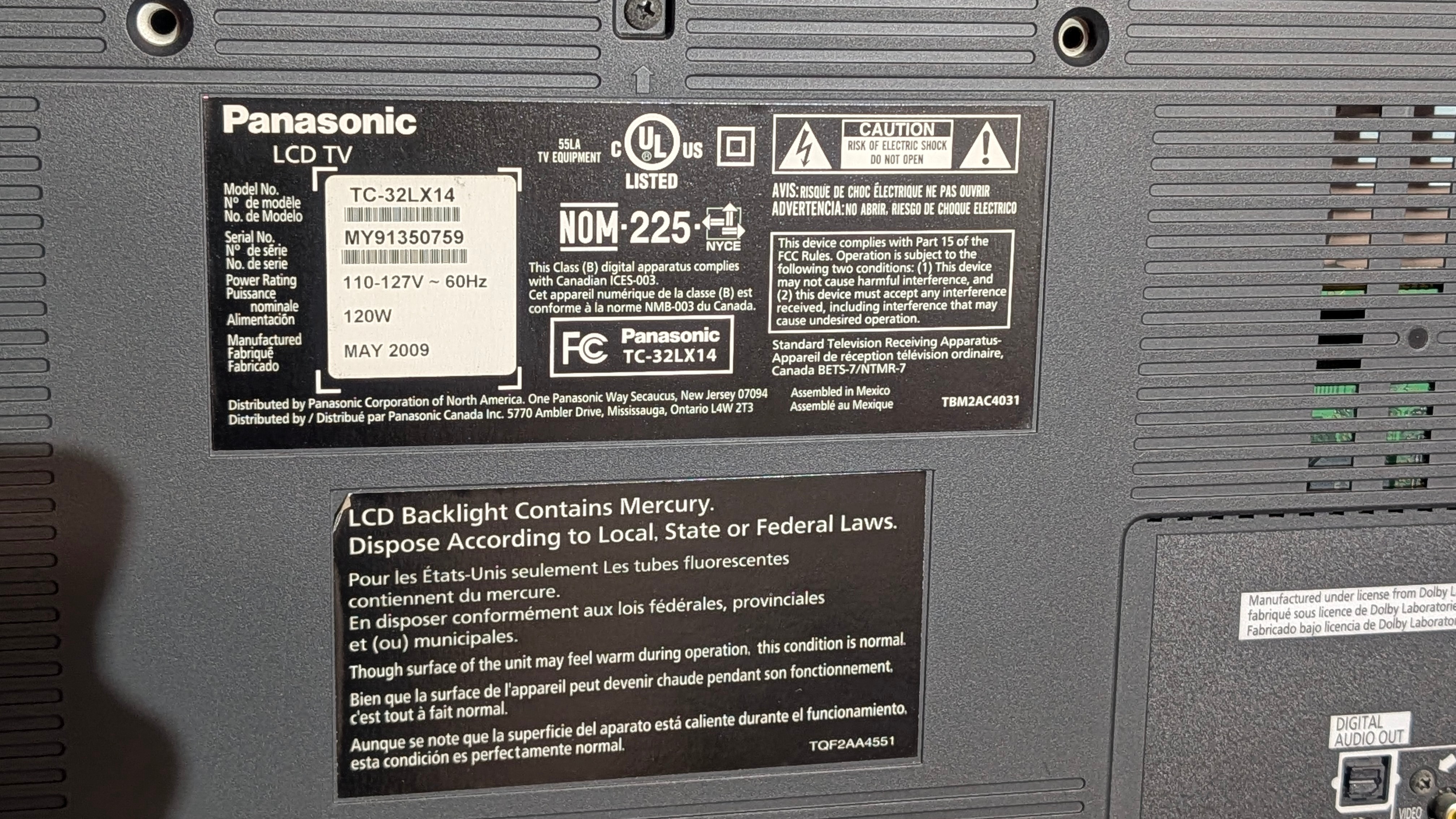 Panasonic 32" VIERA TC-32LX14 LCD TV 720P - photo 3