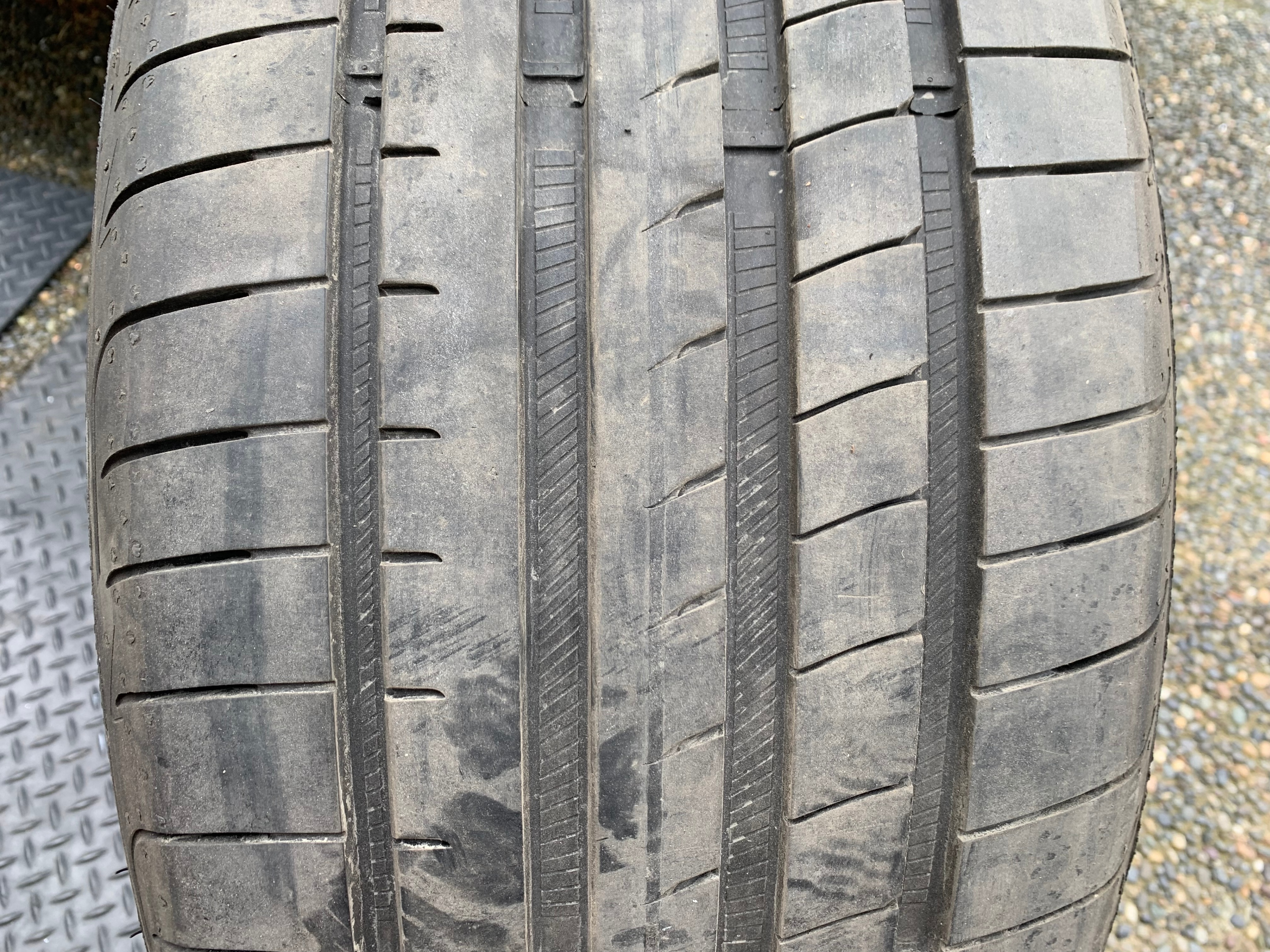1 x single 255/35/19 goodyear eagle F1 Asym 5 MO with 90% tread - photo 2