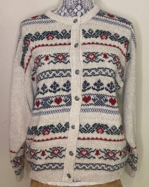 Cottage Cove Christmas Theme Full Button Women’s Cardigan Medium