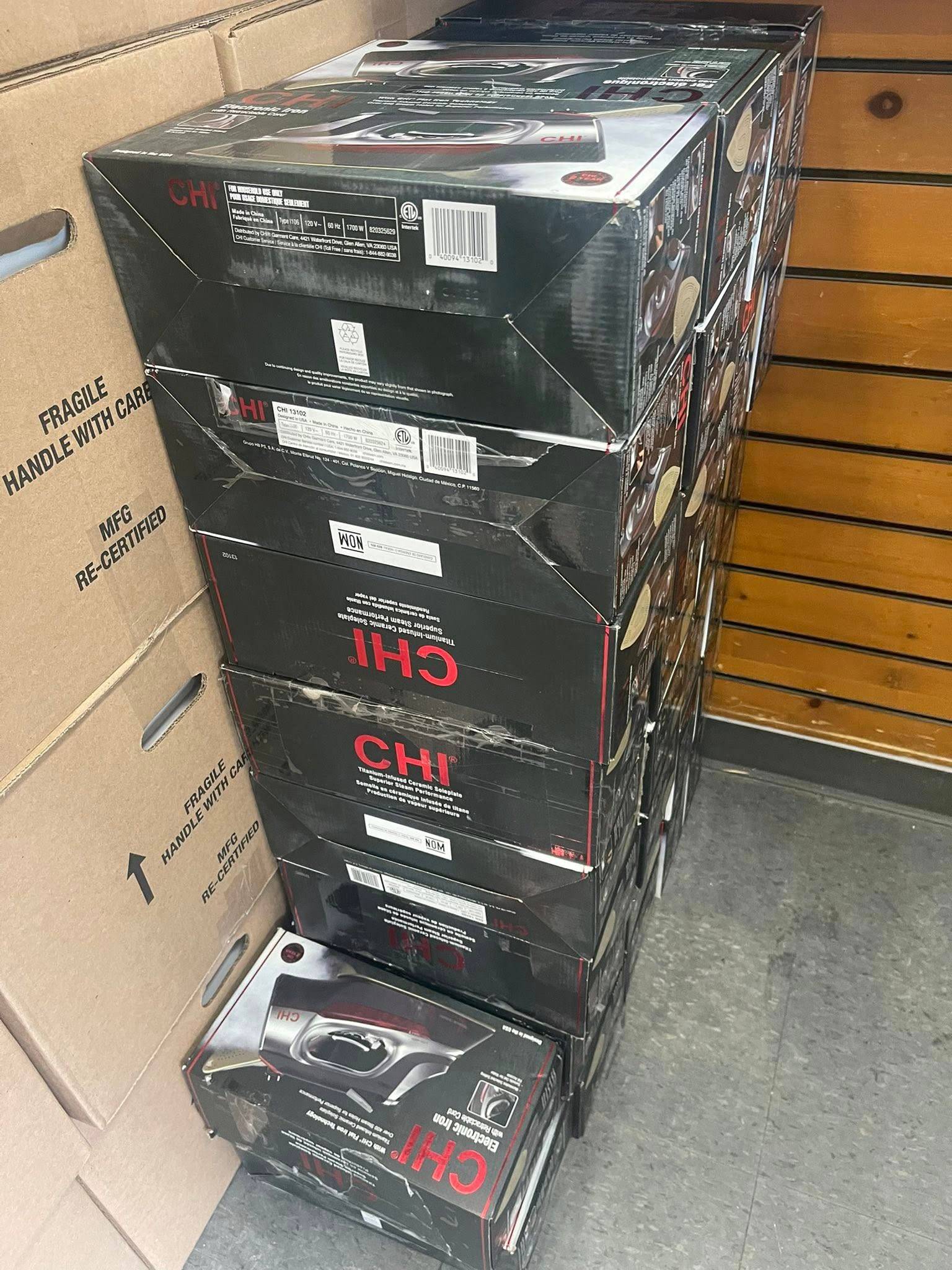 CHI Electronic Clothing Iron with Retractable Cord 13102C, 1700 - photo 4