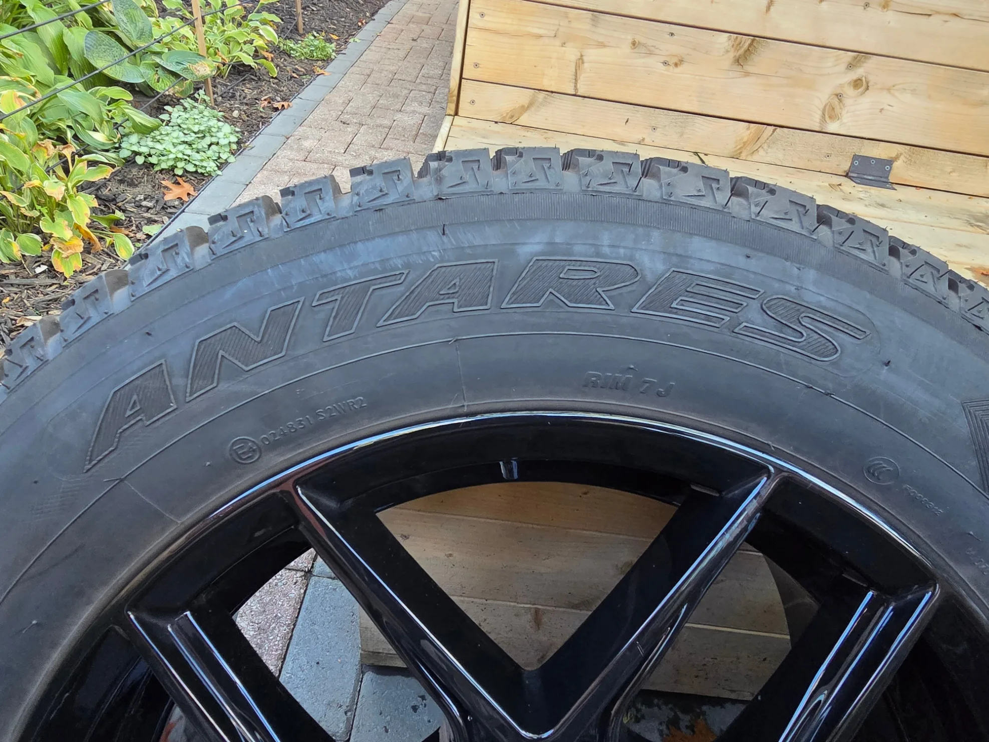 New wheels and winter tires Audi Q5 image indicator(8)