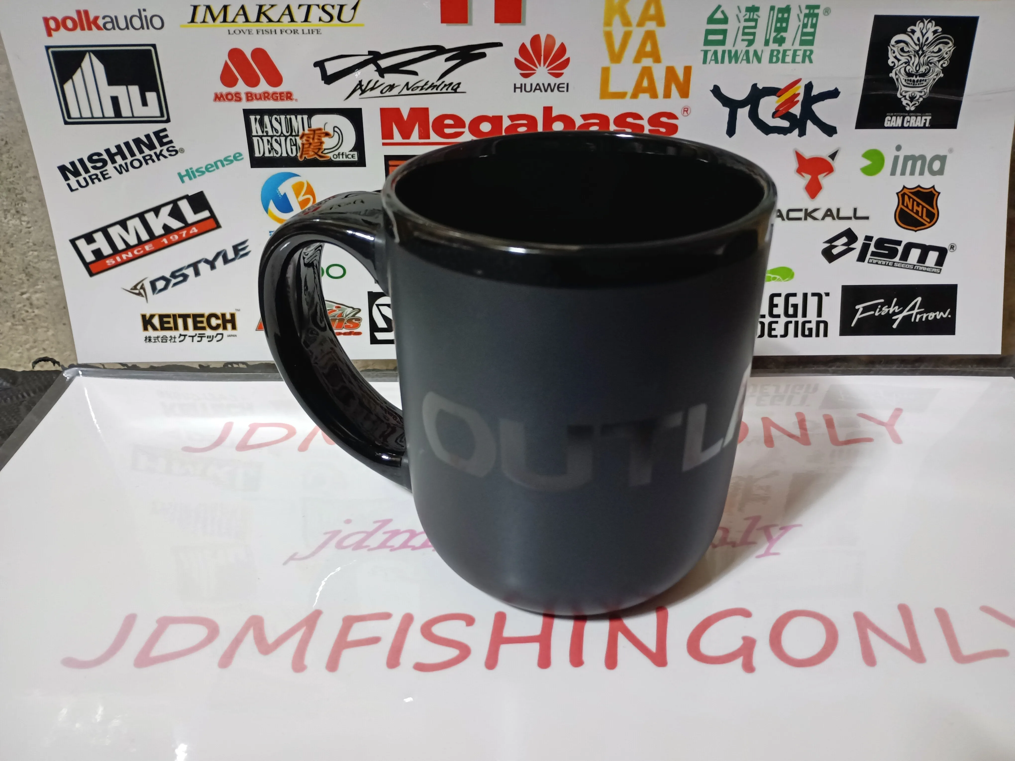BRAND NEW Mitsubishi Outlander 400mL Ceramic Mug thumbnail