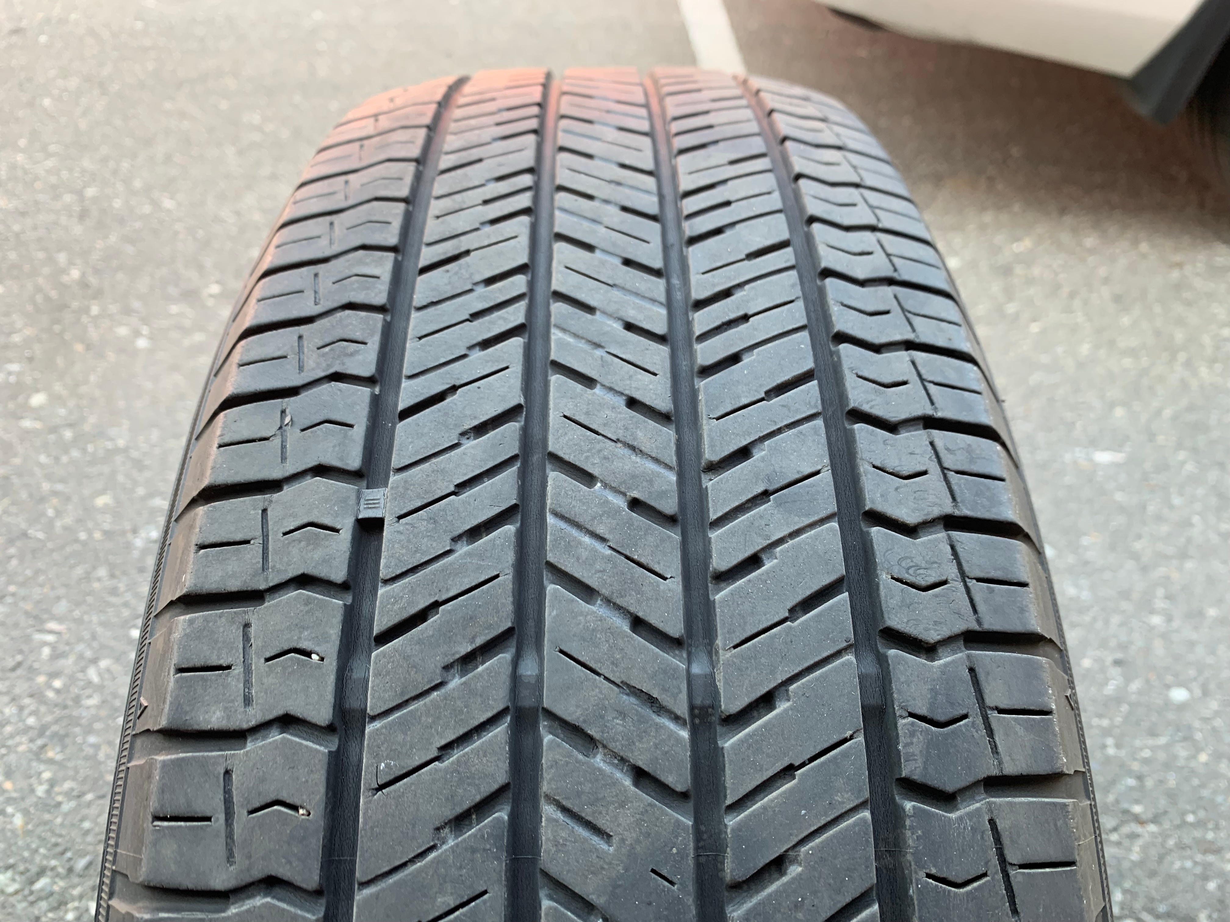 1 X single 225/65/17 M+S Yokohama Geolander G91A with 60% tread - photo 3