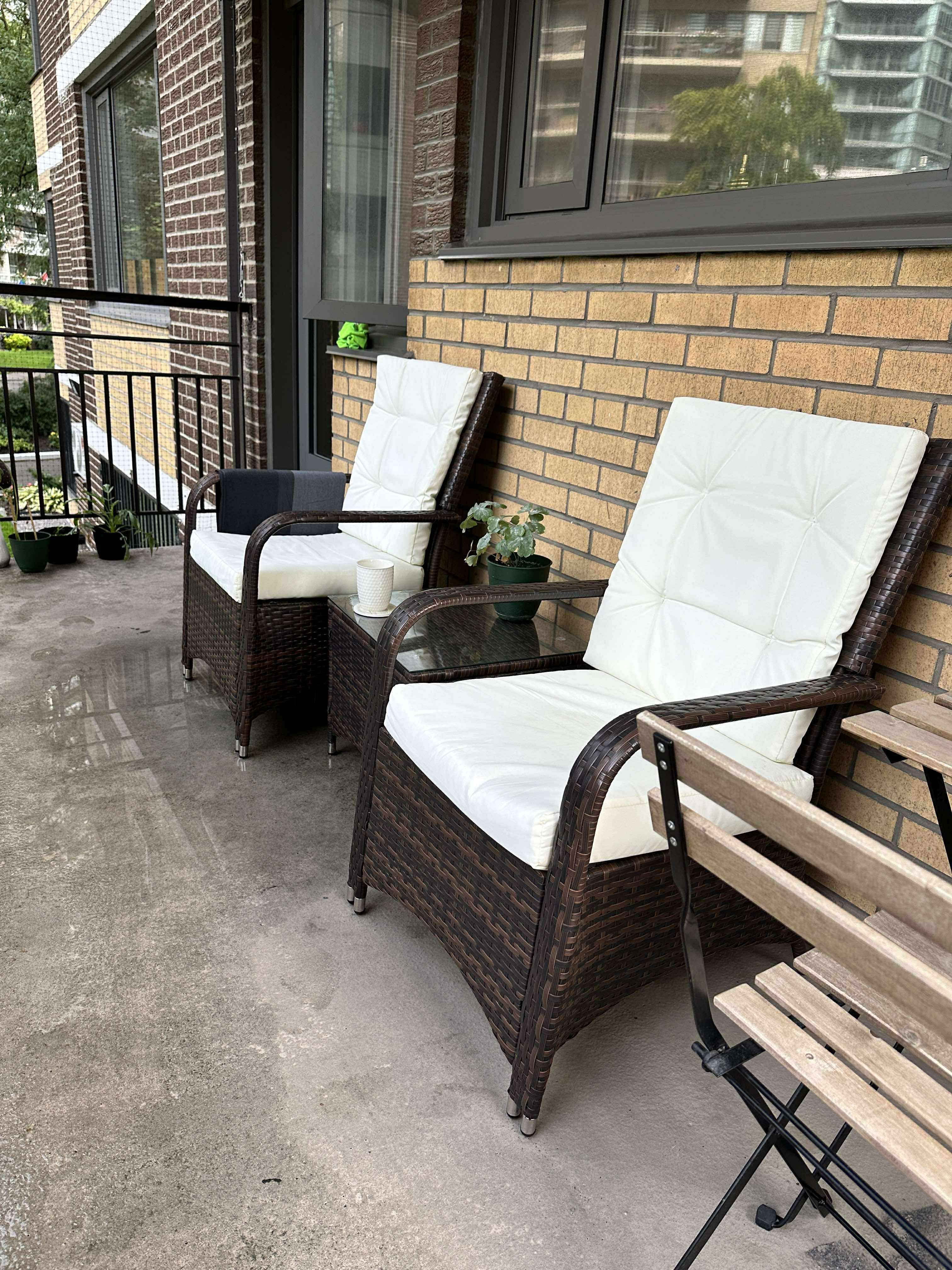 3 piece Patio/Balcony Set w/ Cushions & Glass Table + FREE cover - photo 3