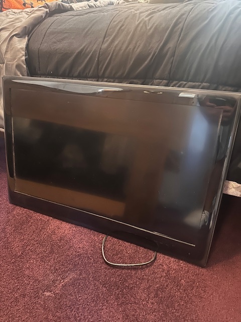 Samsung 31" TV - Used like new