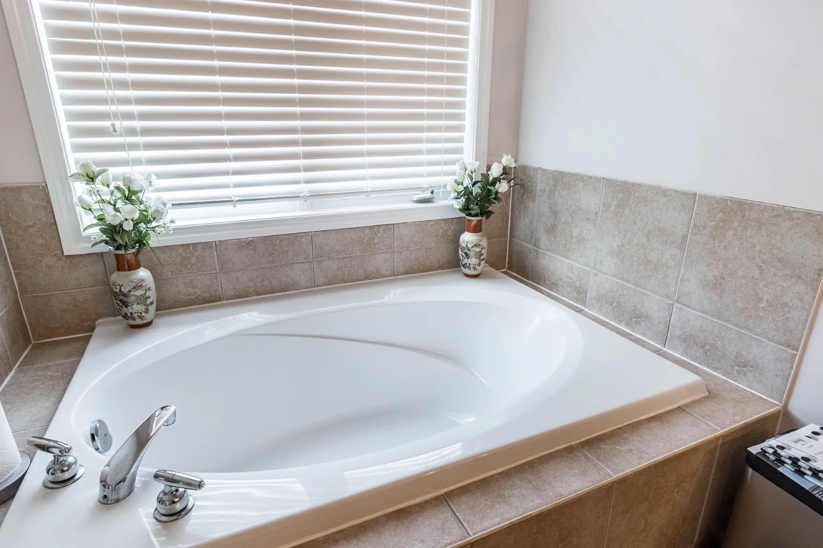 4 Beds 3 Bath Rooms for Rent image indicator(5)