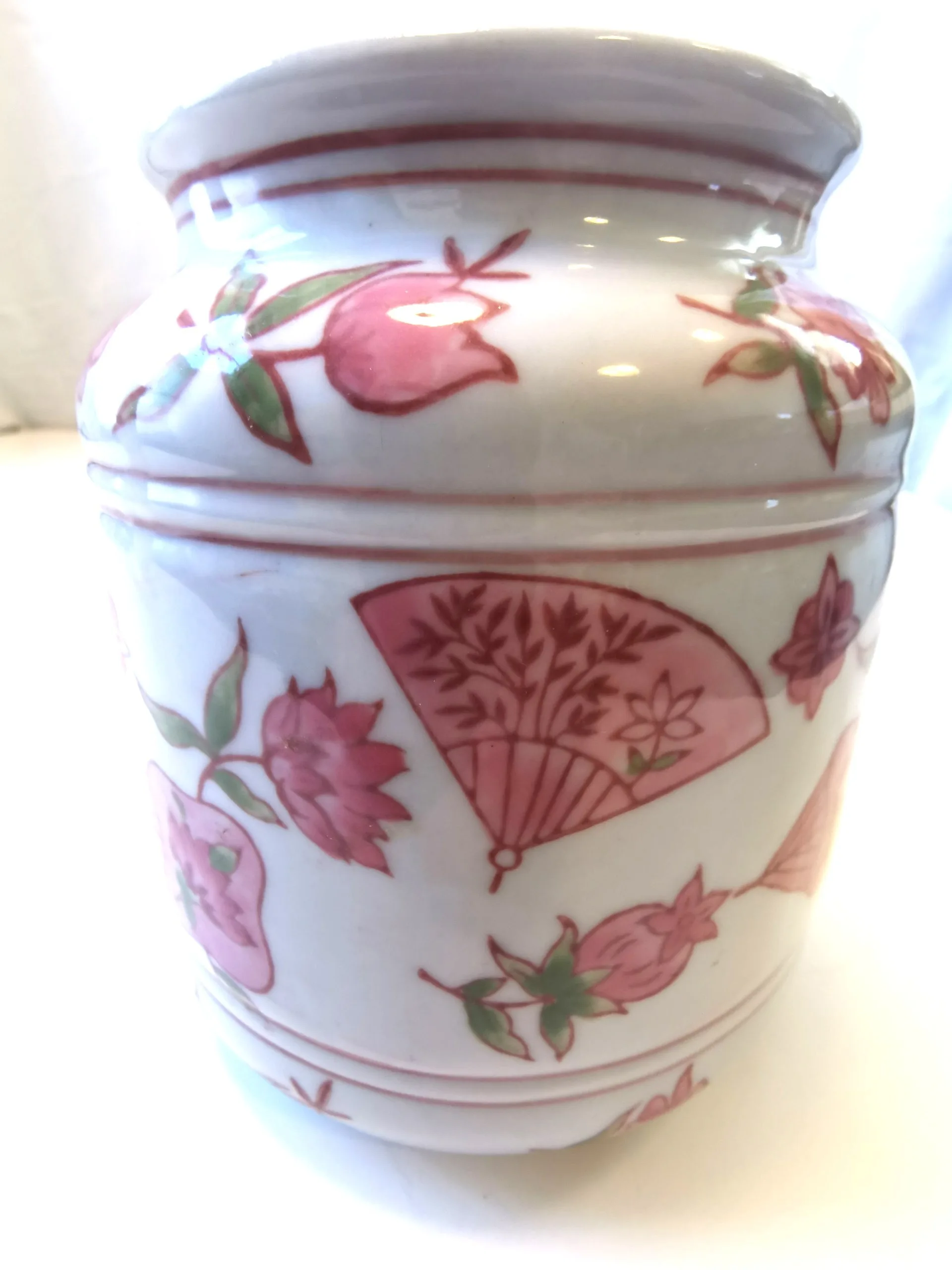 Apore Comell Strawberry Jar Vintage China Ceramic image indicator(6)