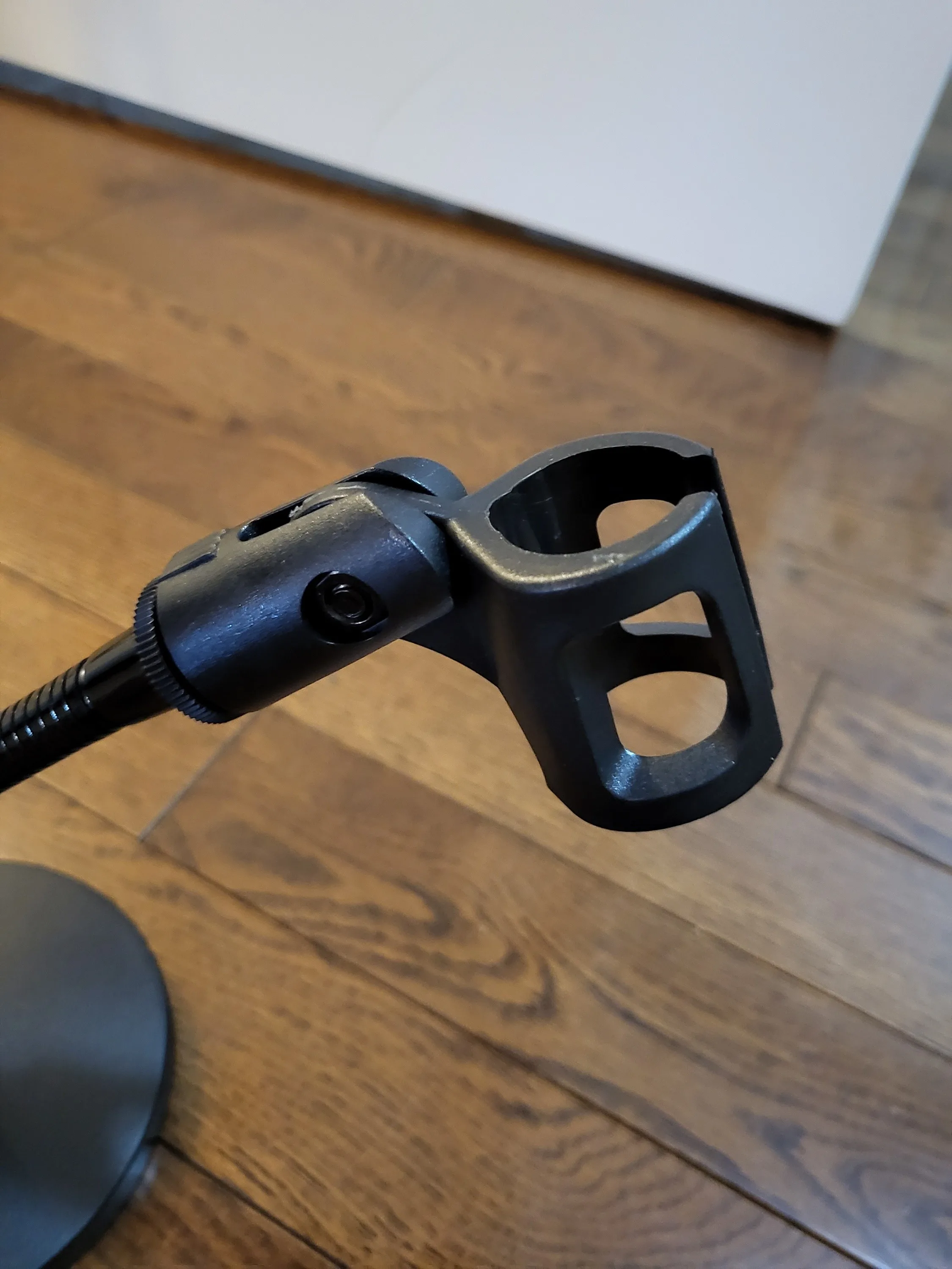 Microphone Stand for Desk – Height Adjustable | Brand New image indicator(10)