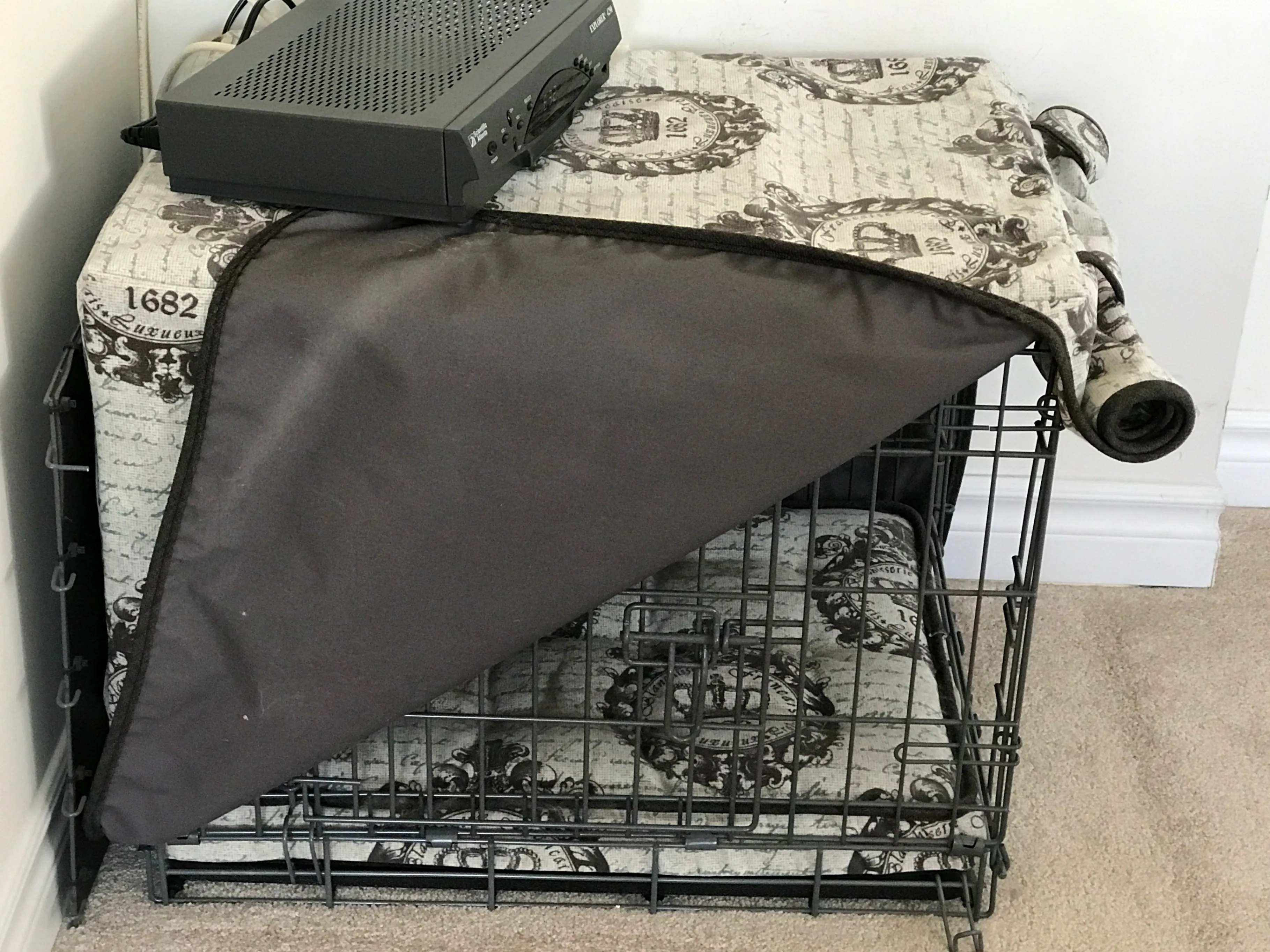 Luxury Puppy 'Apartment' Cage - ModernPuppies.com image indicator(3)