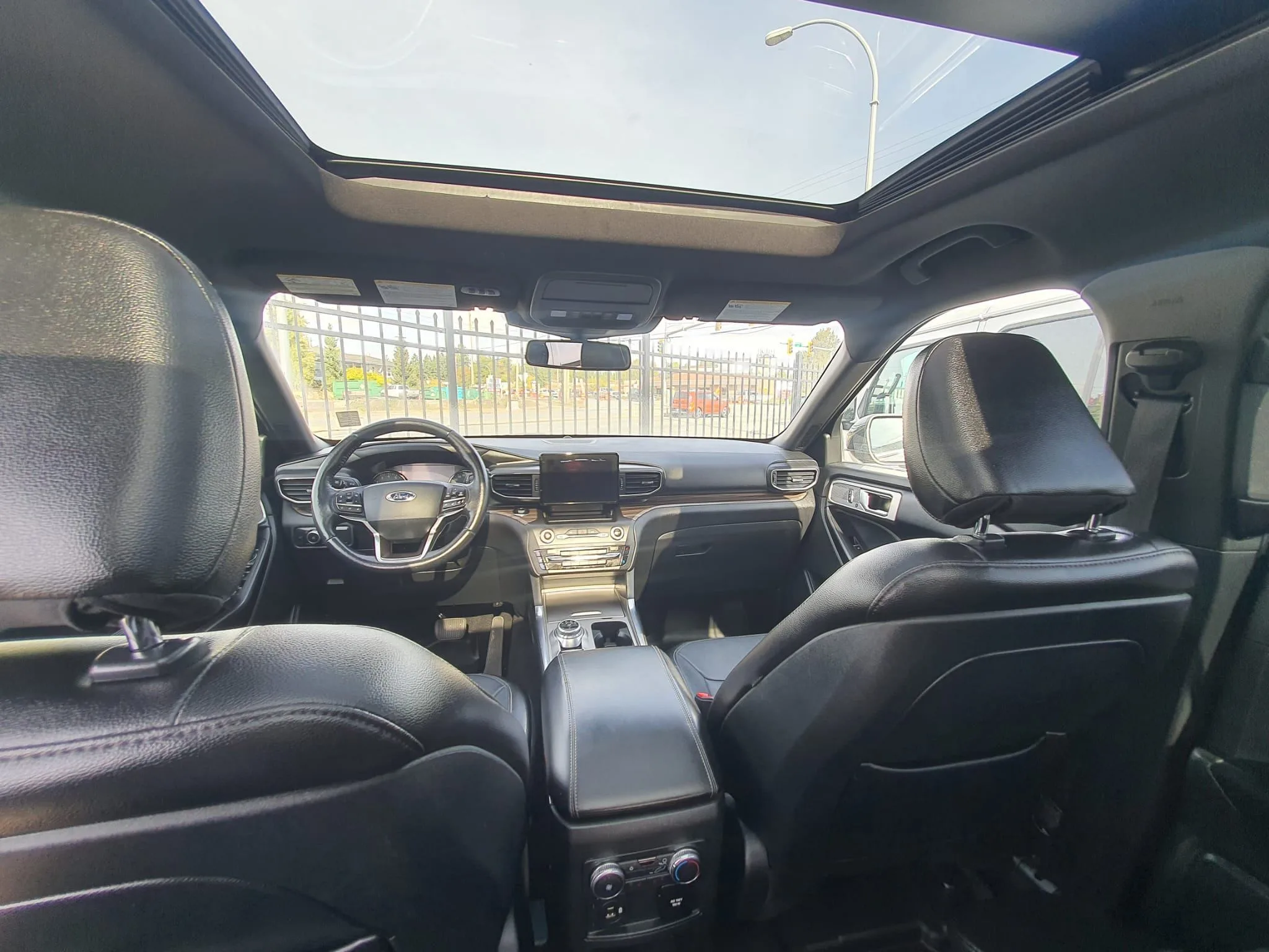 2020 Ford Explorer Limited 4WD image indicator(3)