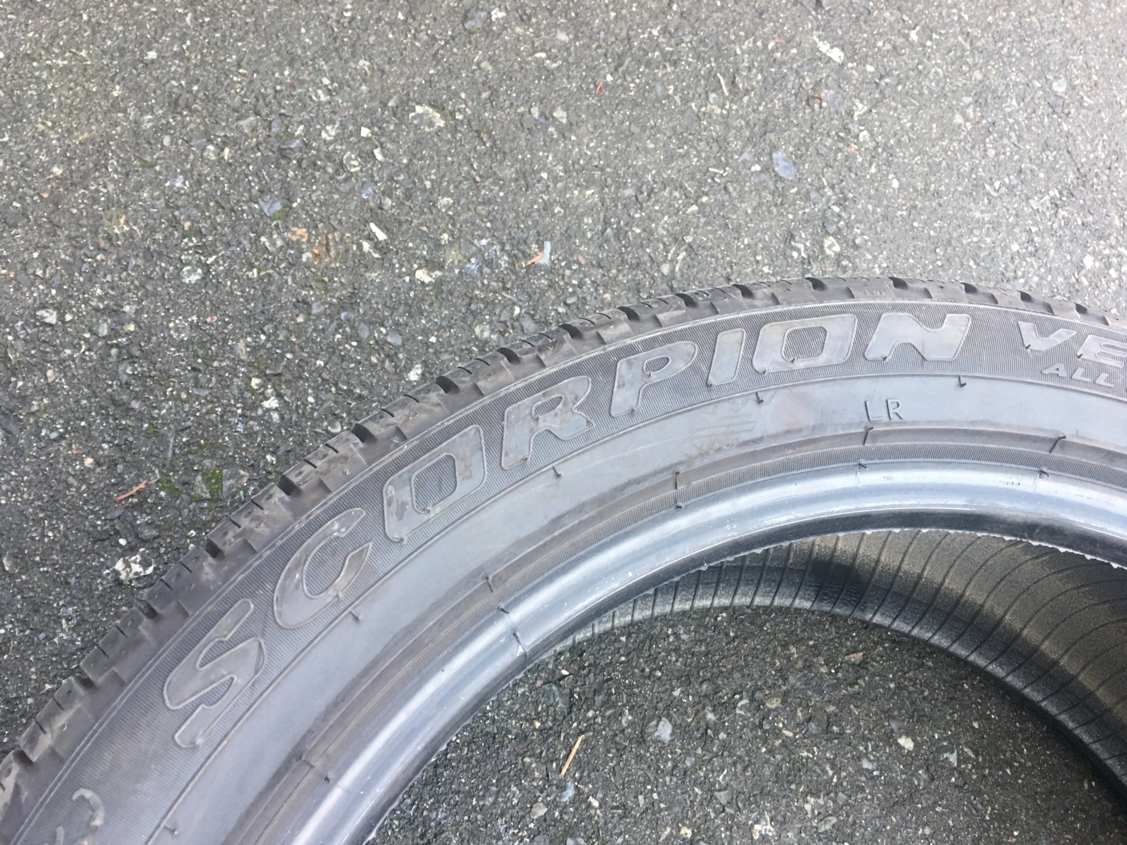 1 X single 245/45/20 Pirelli scorpion verde A/S LR w 95% tread - photo 4