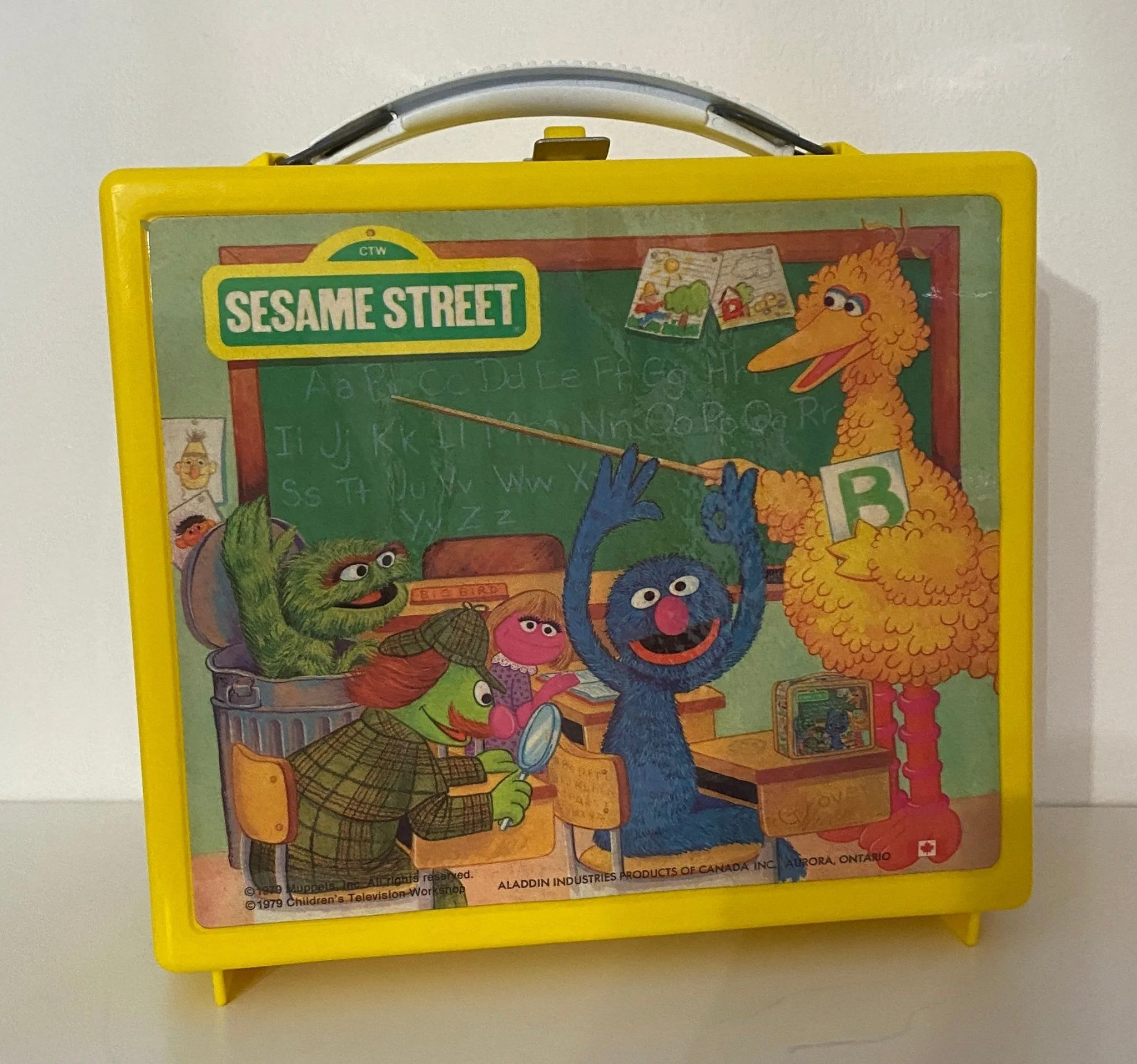 Aladdin Sesame Street Lunch Box thumbnail