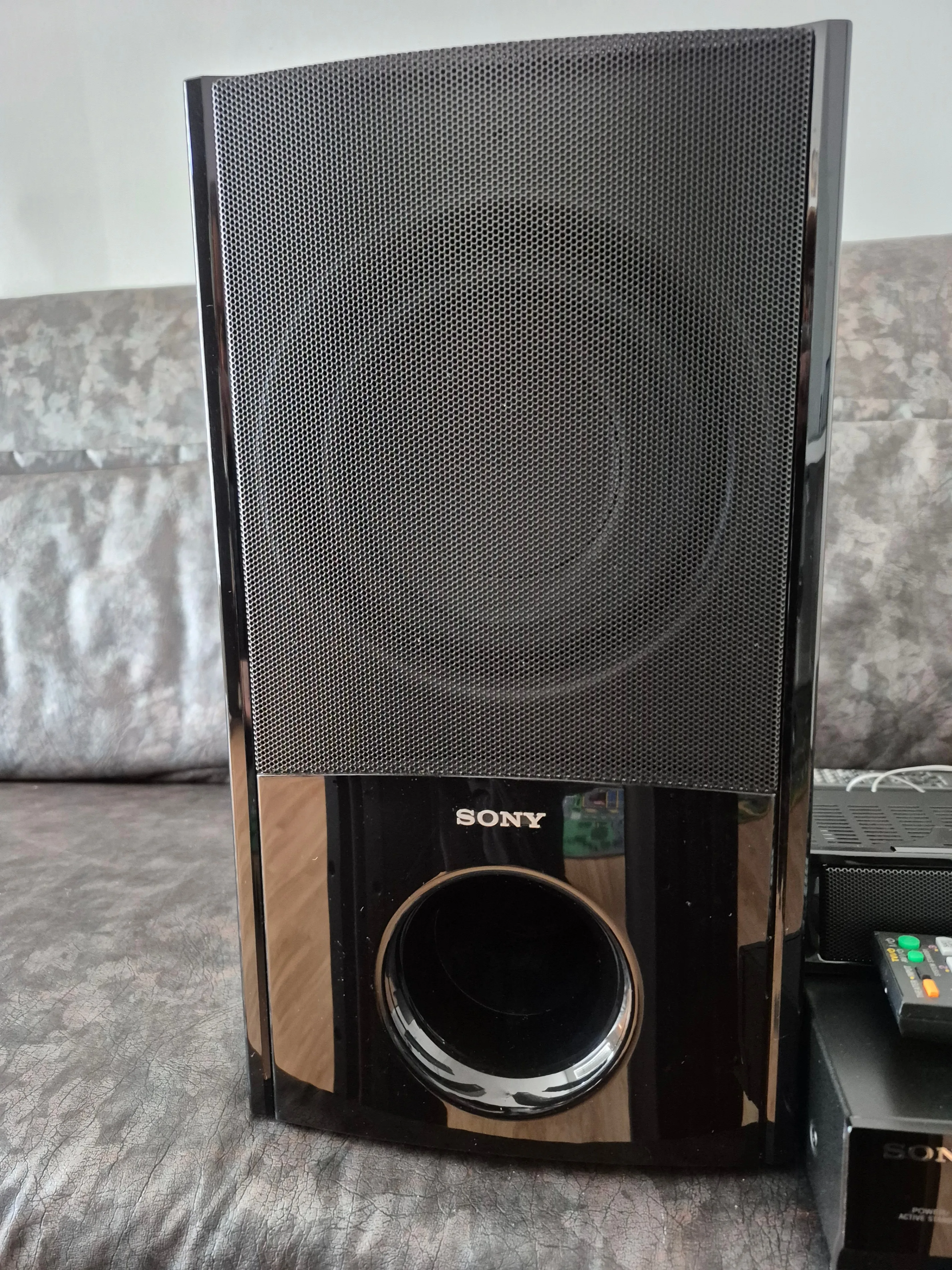 Sony Home Theater System image indicator(2)