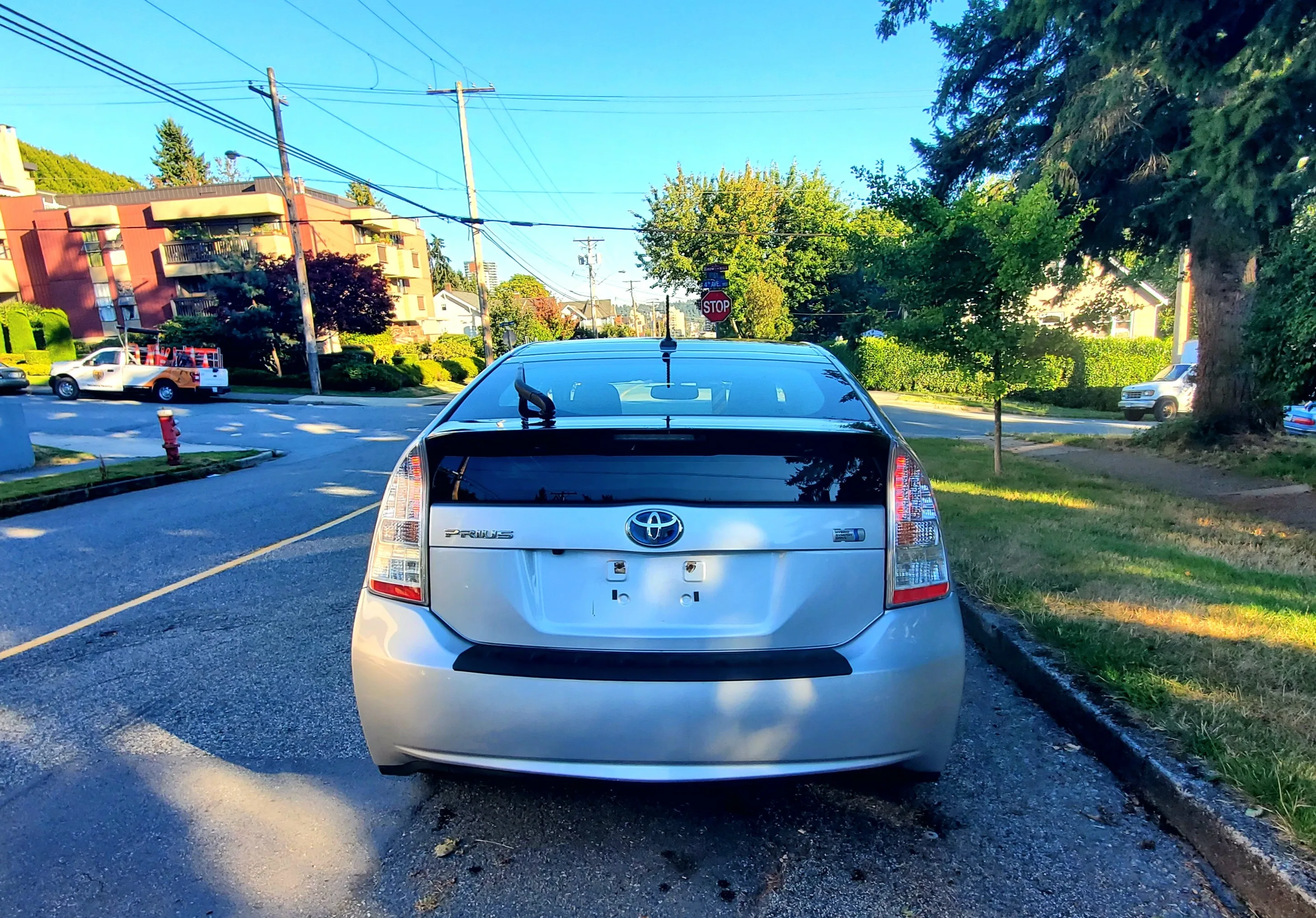 2010 Toyota Prius 5dr Hatchback image indicator(3)