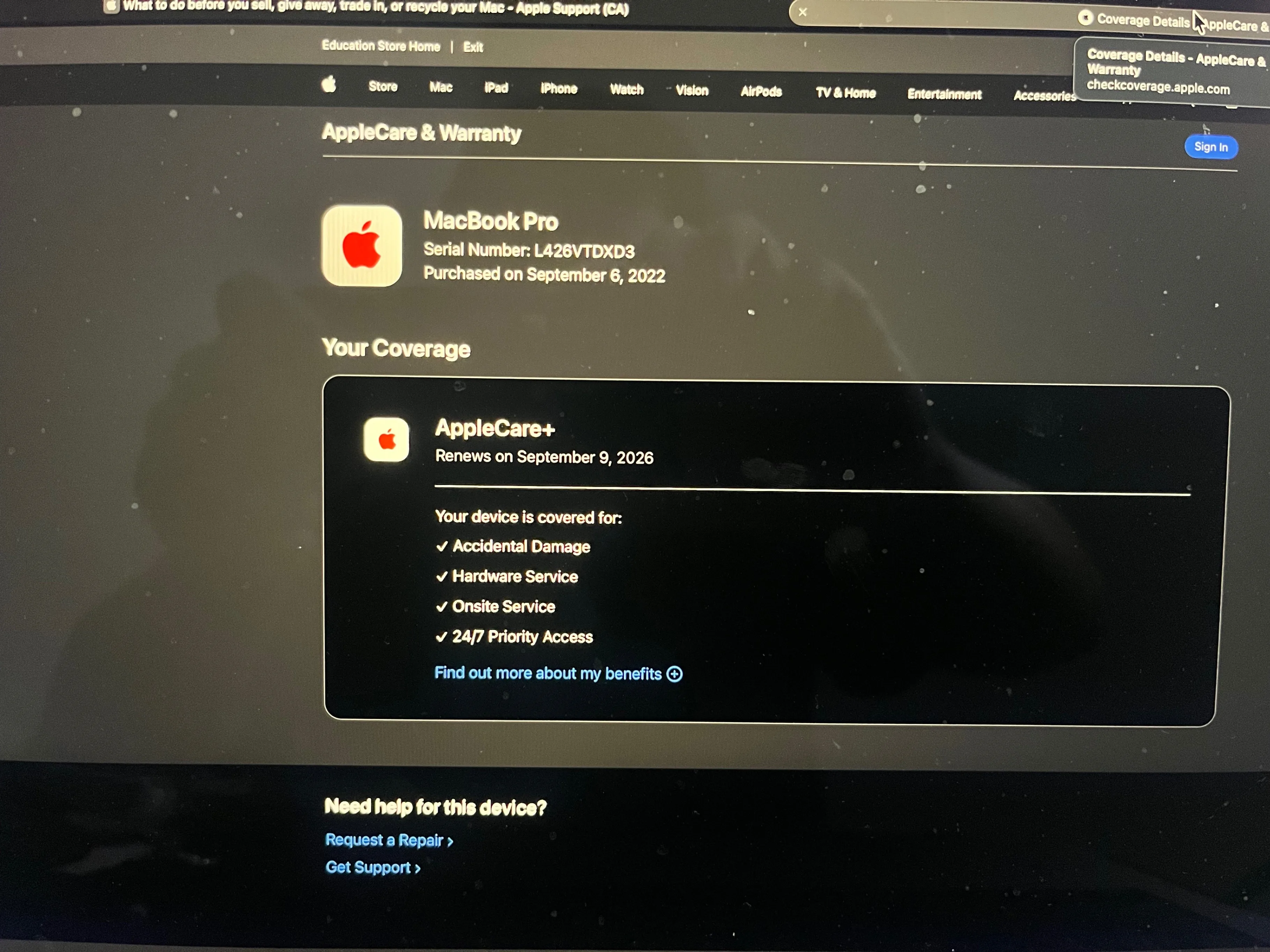 MacBook Pro 14-Inch, M1 Pro - 1TB, One-Year AppleCare  image indicator(2)