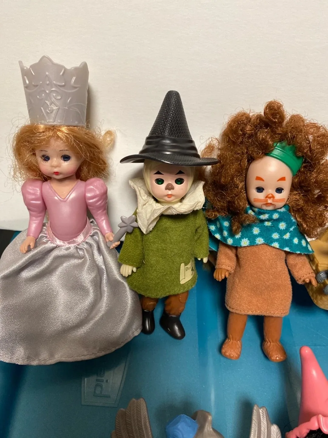 Wizard of Oz Mc Donald's Happy meal Toys Madame Alexander Set image indicator(3)