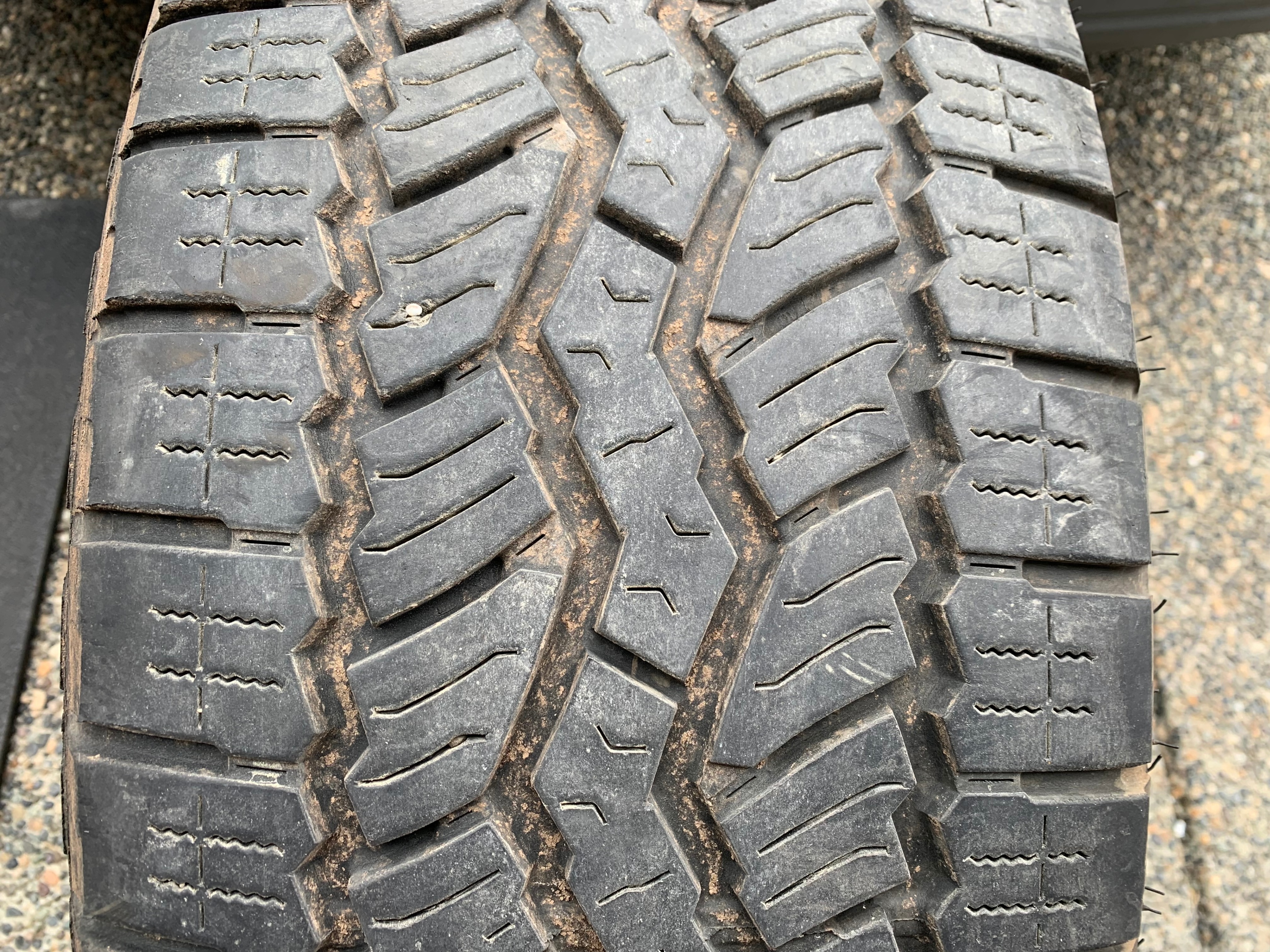 1 X single 275/55/20 M+S Falken wildpeak A/T AT3W A w 70% tread - photo 2