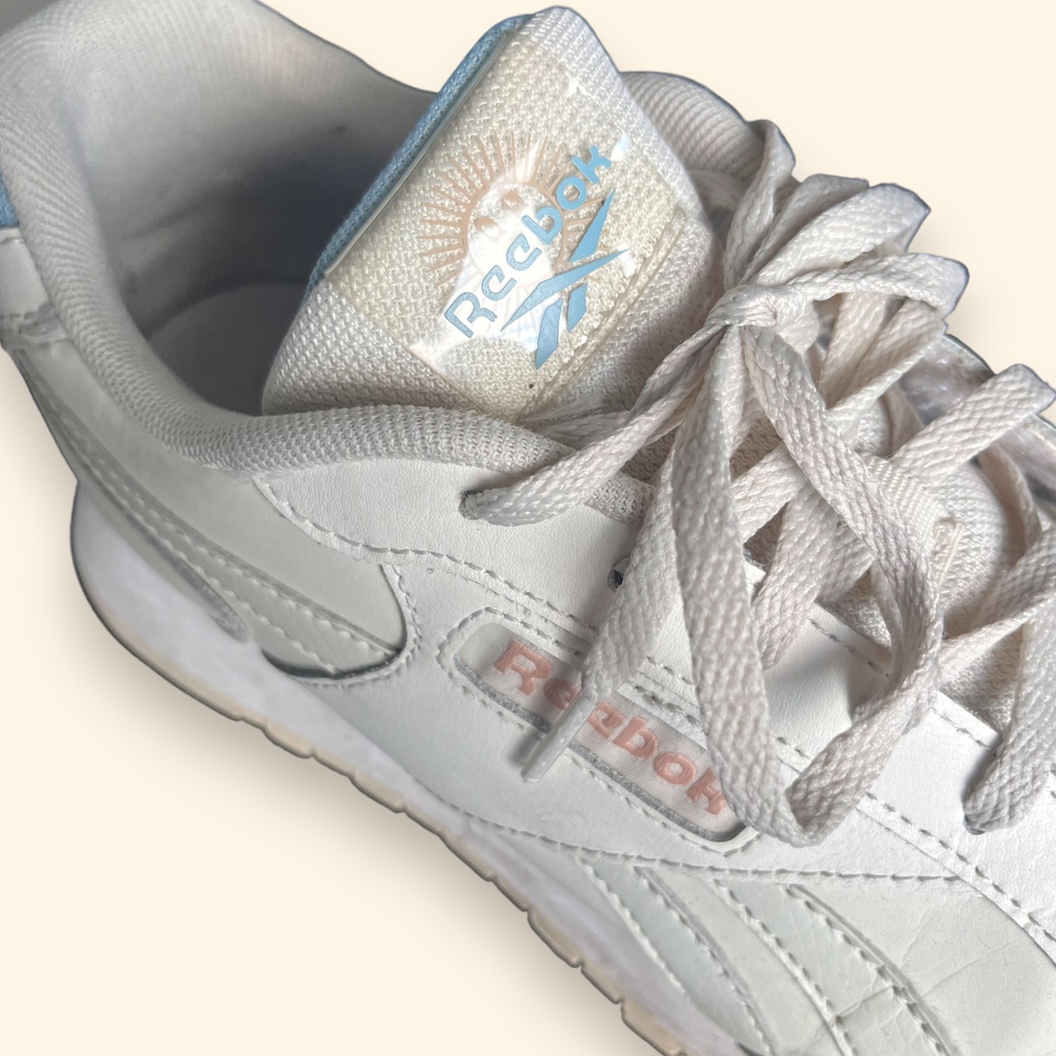 Reebok Classic Leather Sneakers | Off-White Cream | Size 10W - photo 4