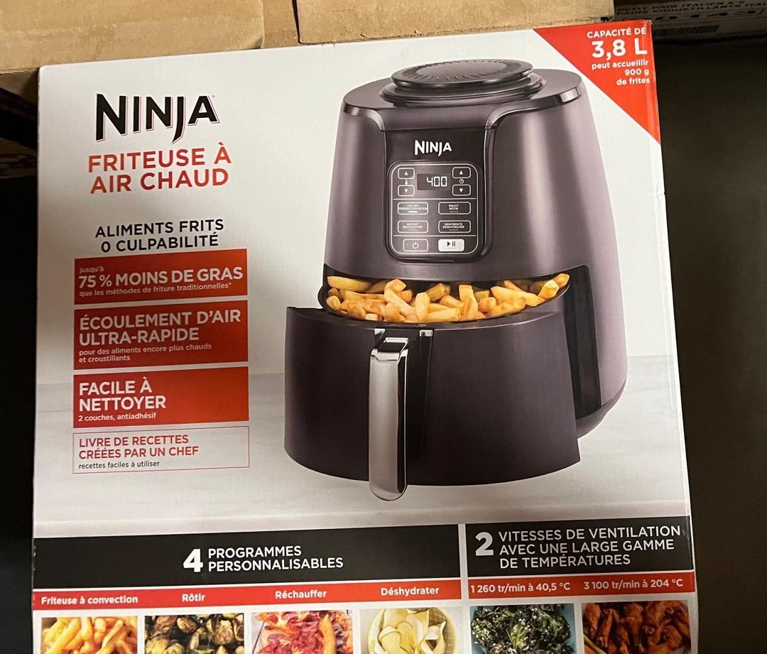 Ninja Air Fryer 3.8L or 4-Qt Capacity,  (BRAND NEW UNOPENED BOX)