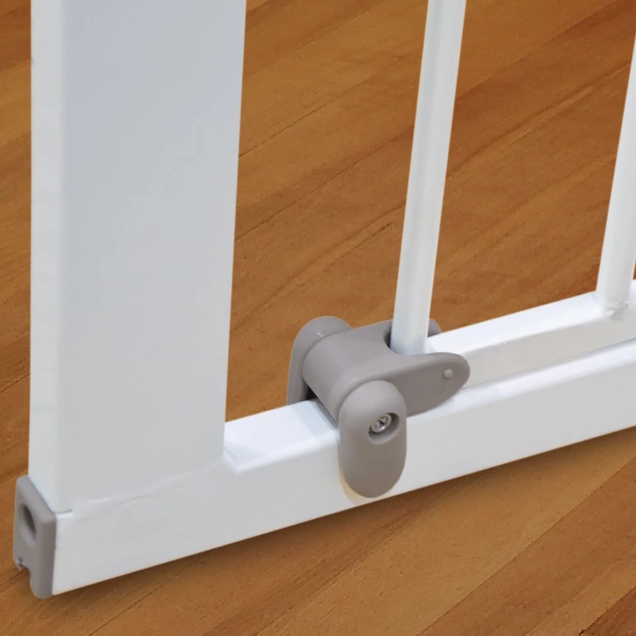 Easy Close Baby Gate – Adjustable Safety Gate (29.5"–35" Wide) image indicator(2)