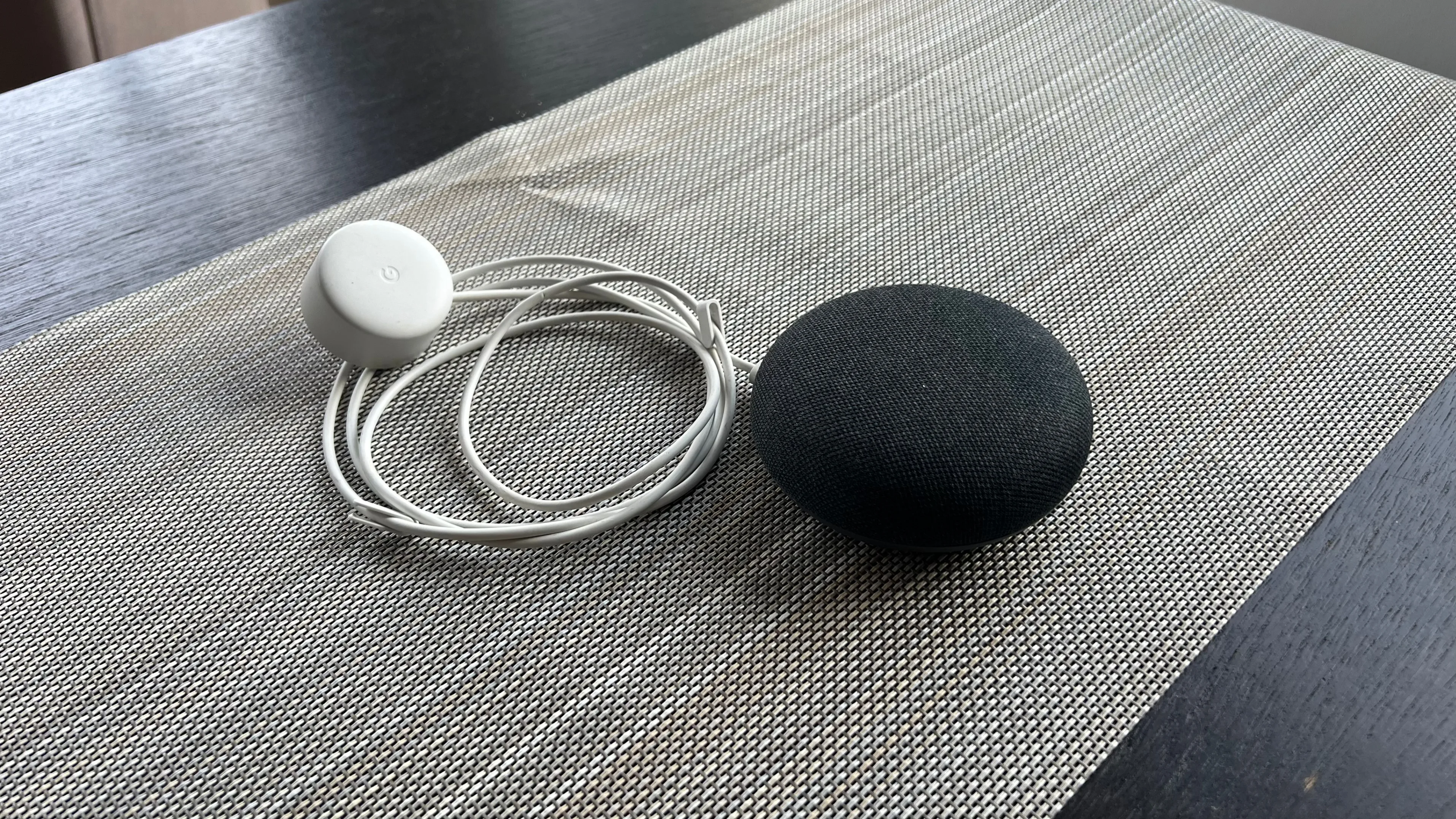Google Home mini thumbnail