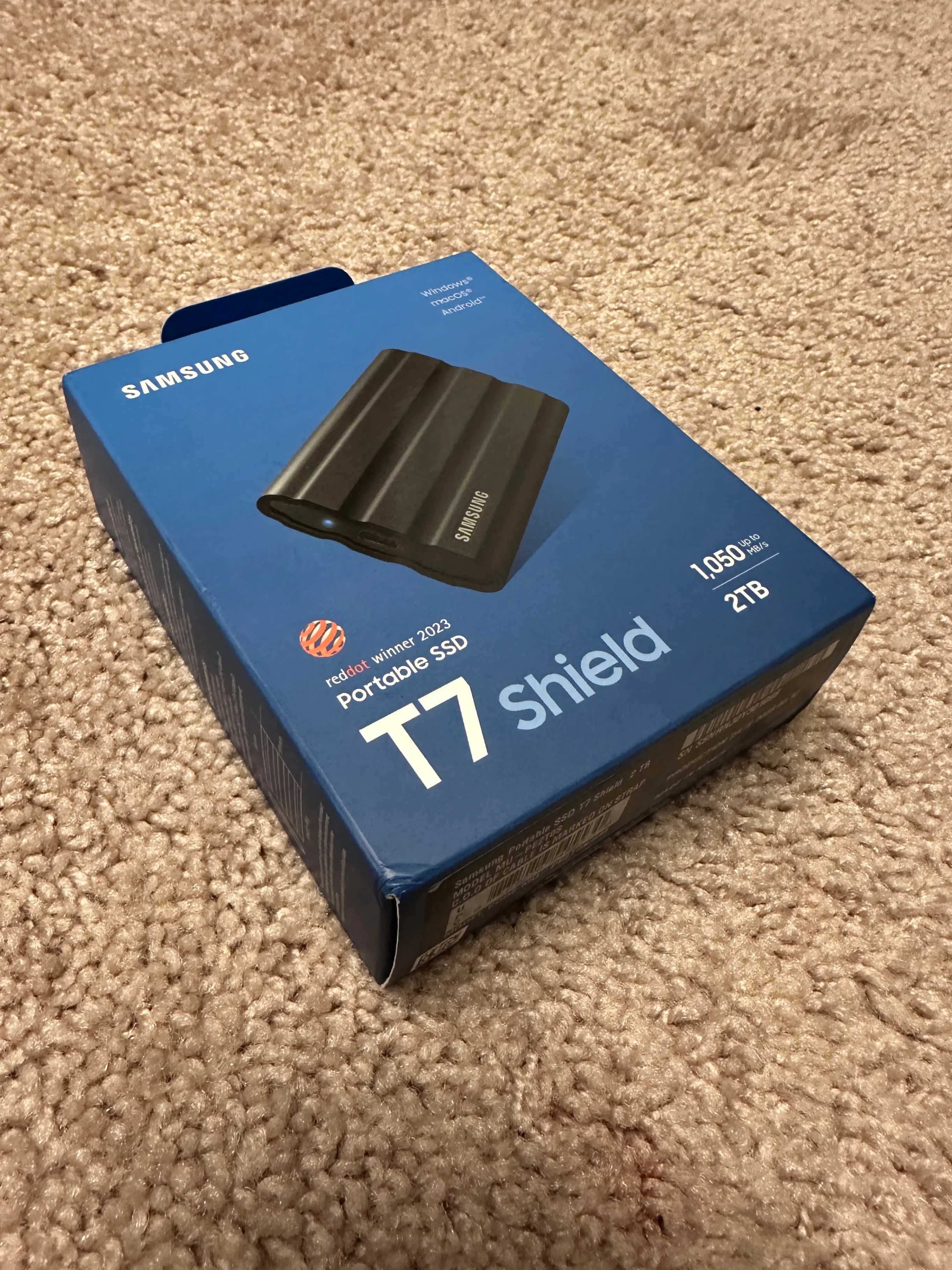 SAMSUNG T7 Shield 2TB, Portable SSD Rugged, IP65 Rated, SEALED thumbnail
