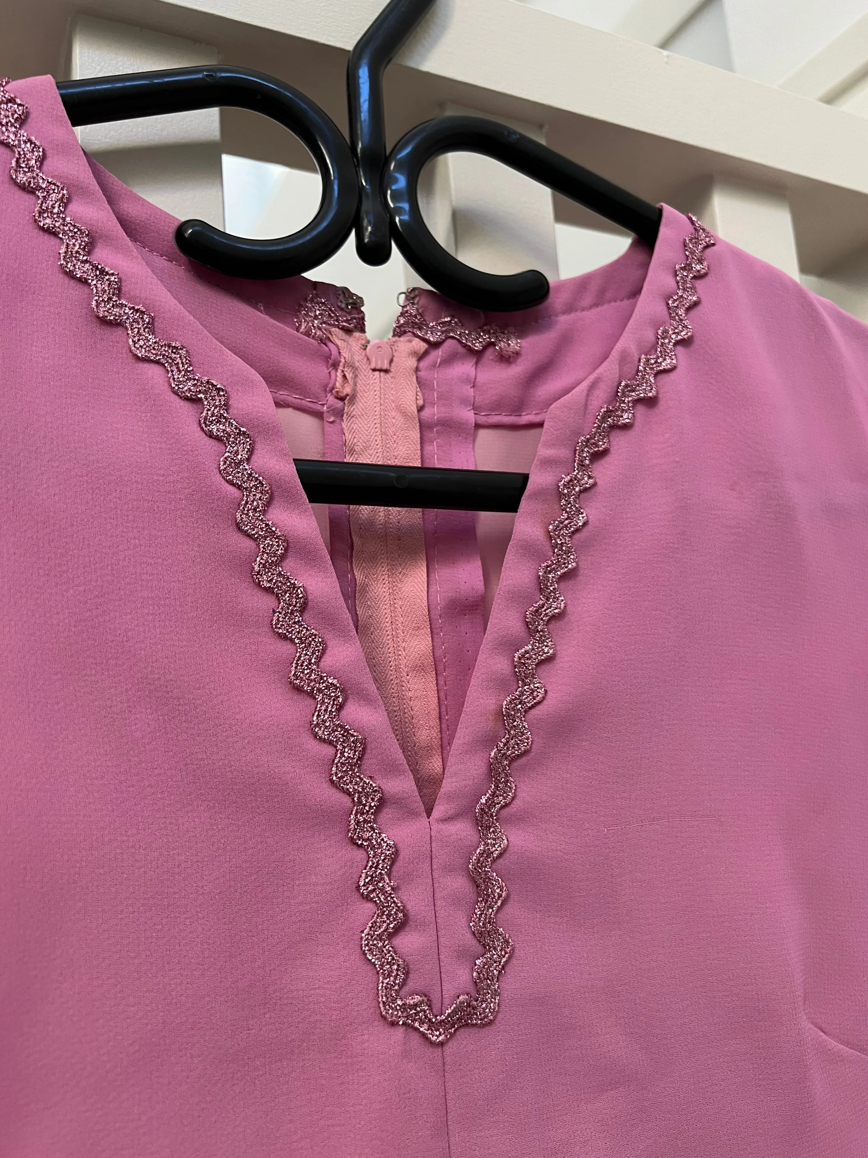 Groovy Kaftan Vintage MCM 1960s Embroidered Rose Dress image indicator(5)