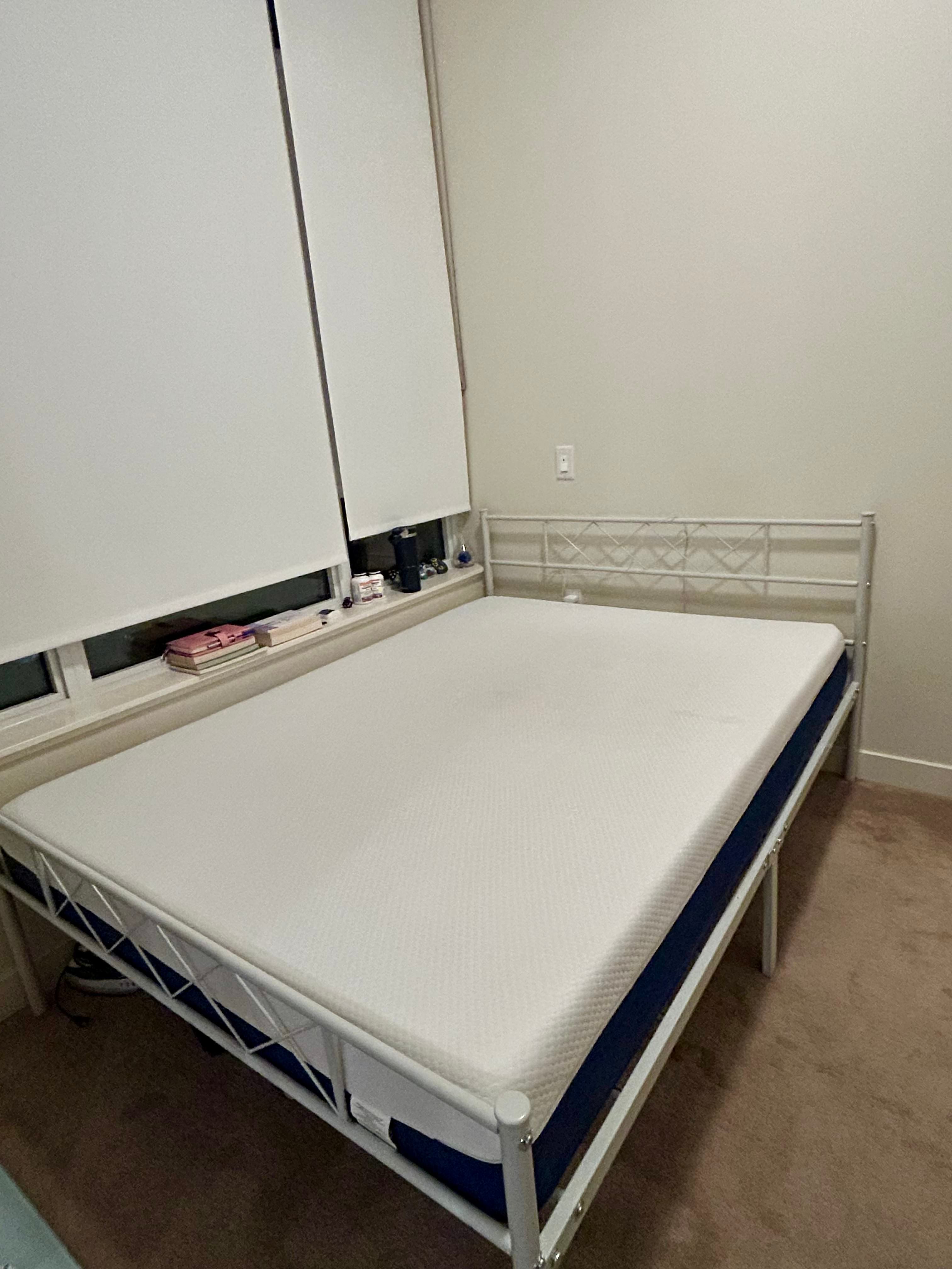 MOVE-OUT SALE - Molblly 8” Gel Memory Foam Full Mattress