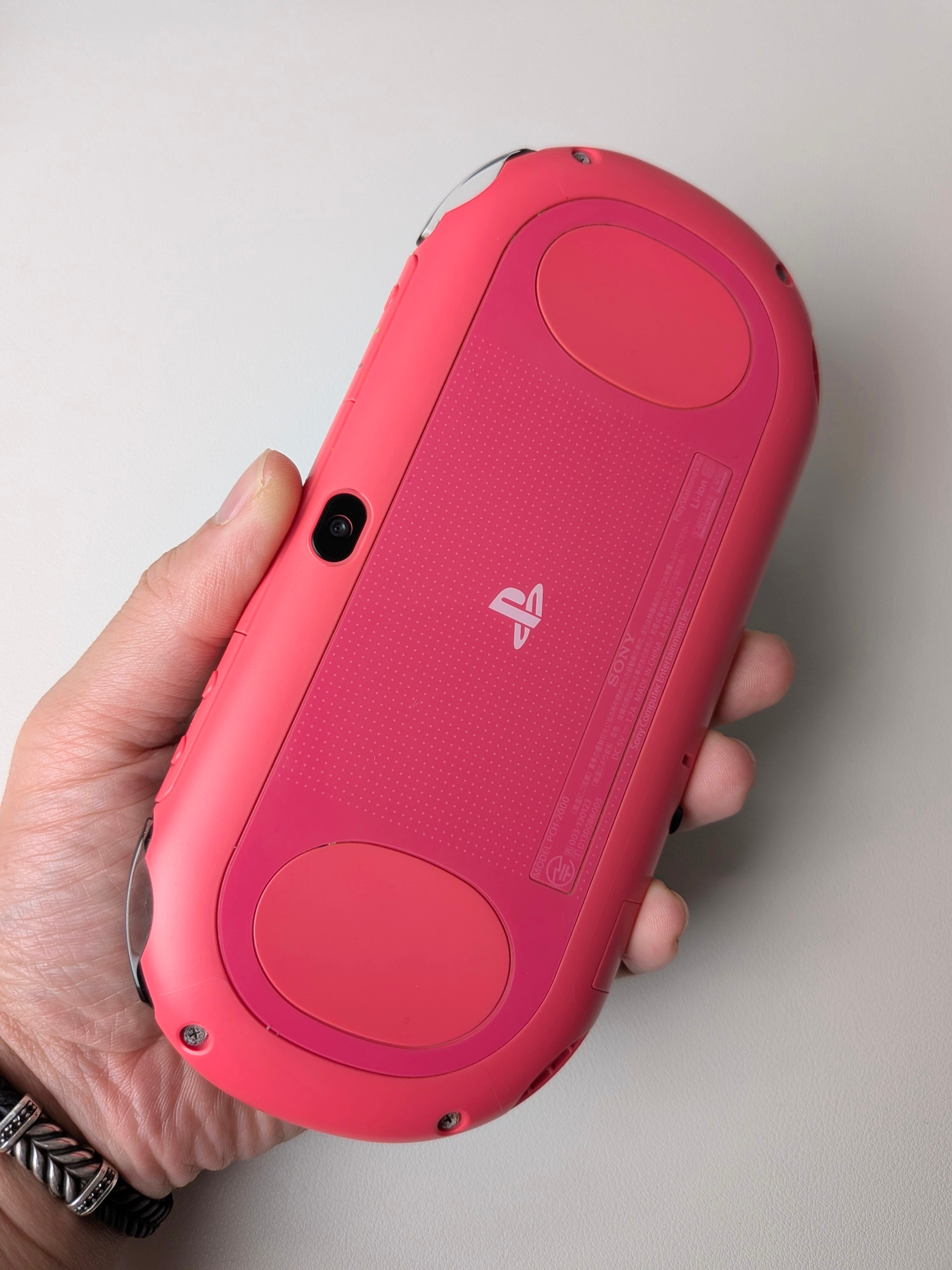 Sony PS Vita 2000 HotPink Modded - photo 3