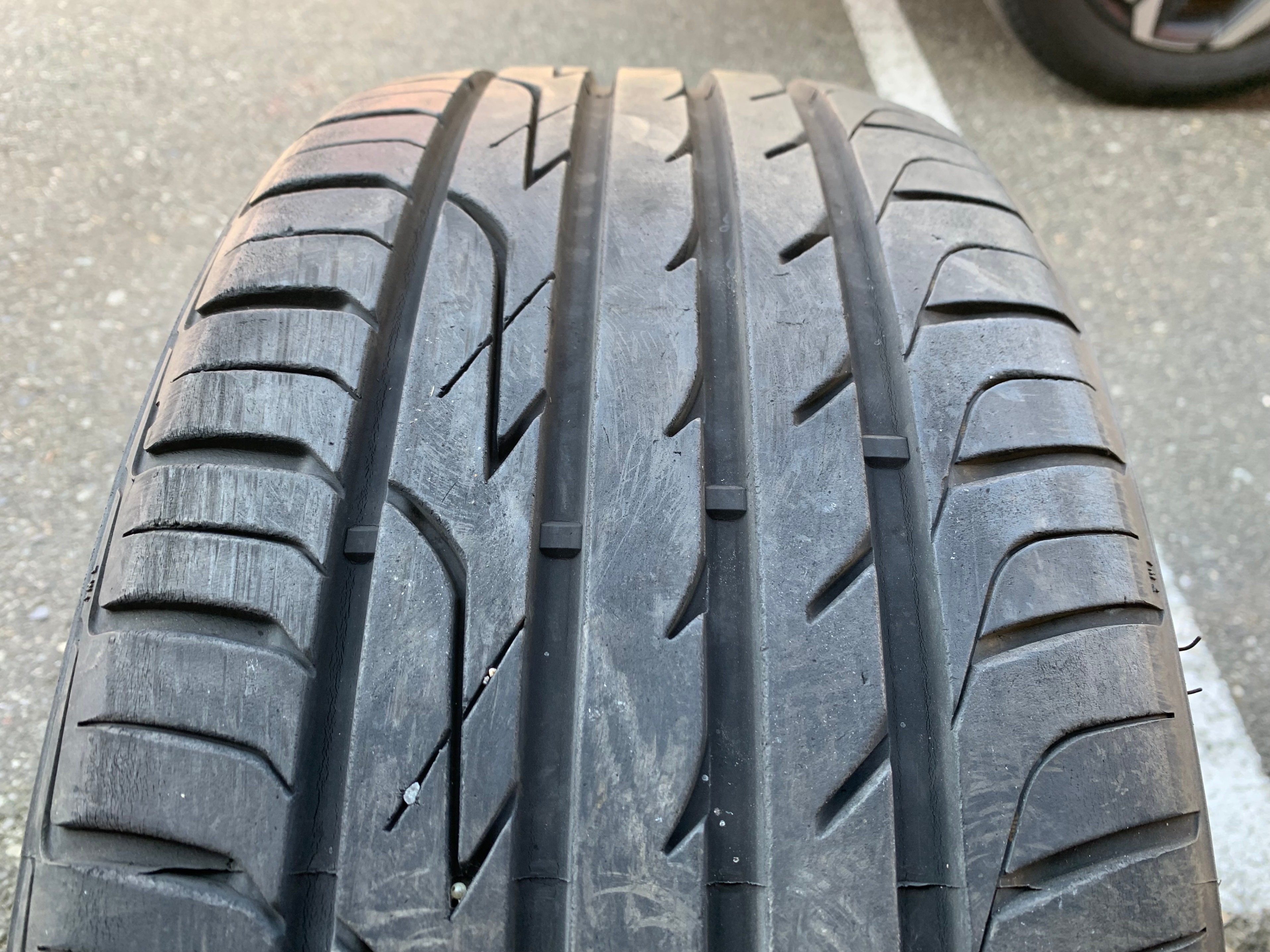 1 X single 225/45/18 95W M+S Three A P606 with 80% tread - photo 3