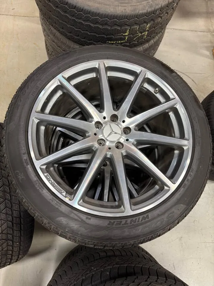 Mercedes GLE63 winter tires and rims image indicator(2)