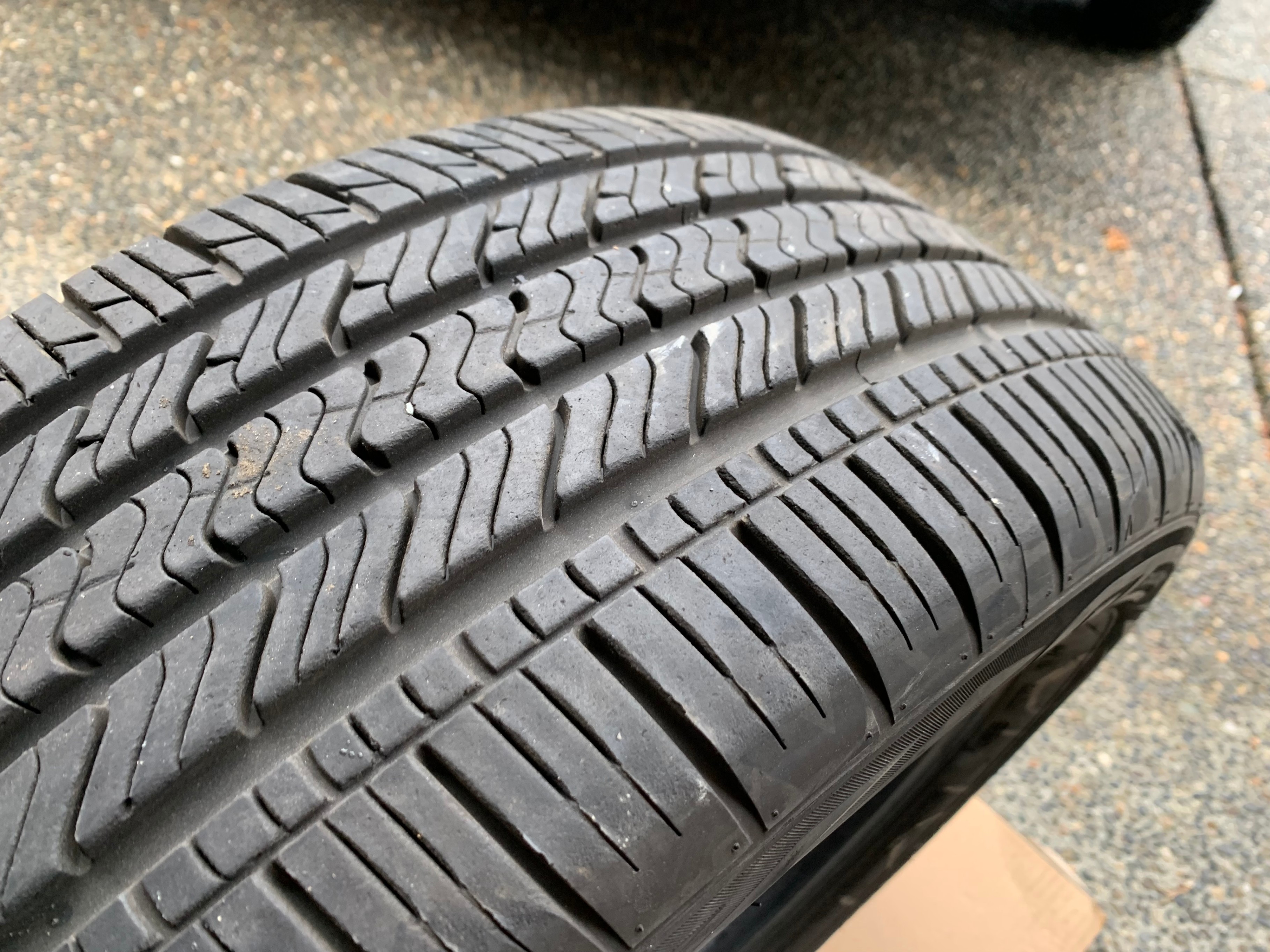 1 X single 225/55/17 M+S GT Radial Maxtour LX with 85% tread - photo 4