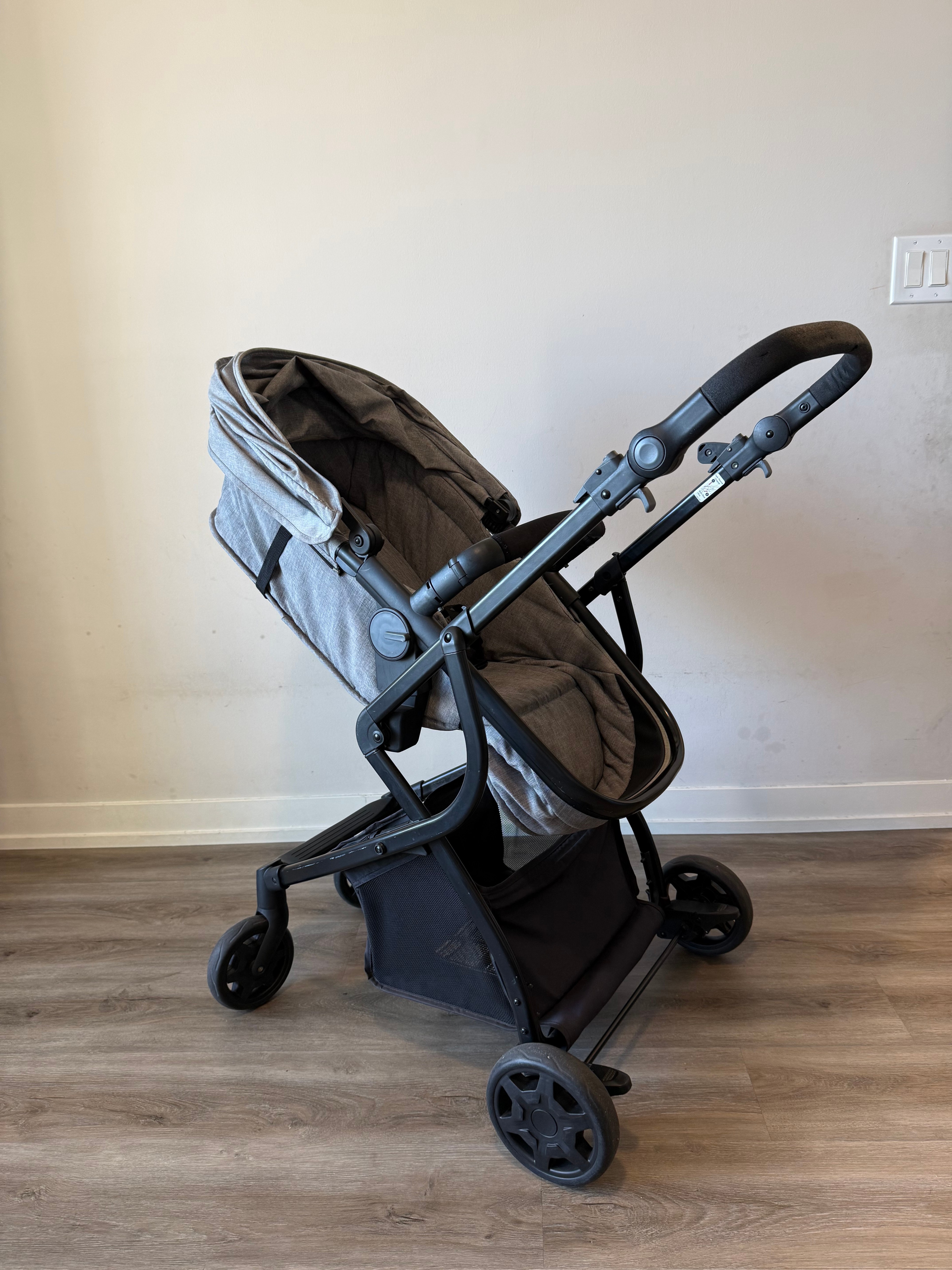 Evenflo Pivot Modular Stroller - Good Condition - Stroller Only